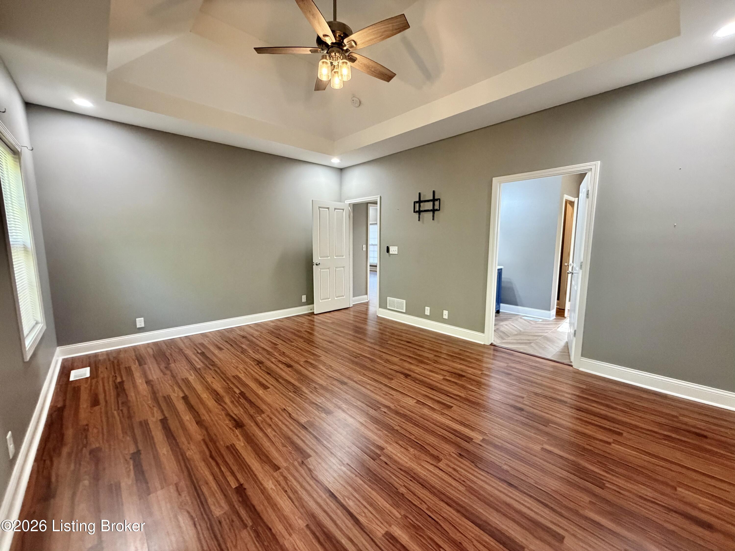 2718 Windsor Forest Dr Property Photo 23