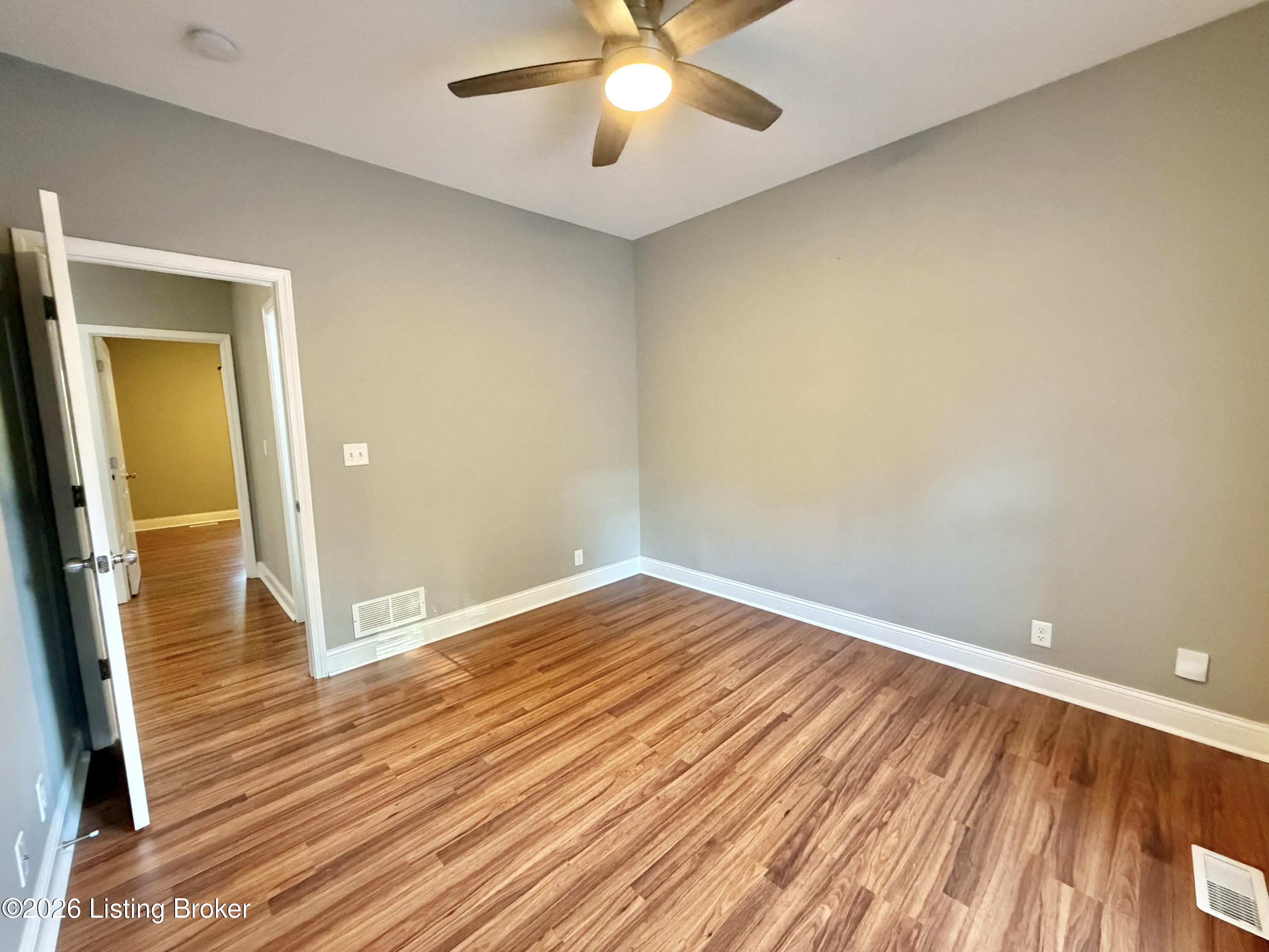 2718 Windsor Forest Dr Property Photo 28