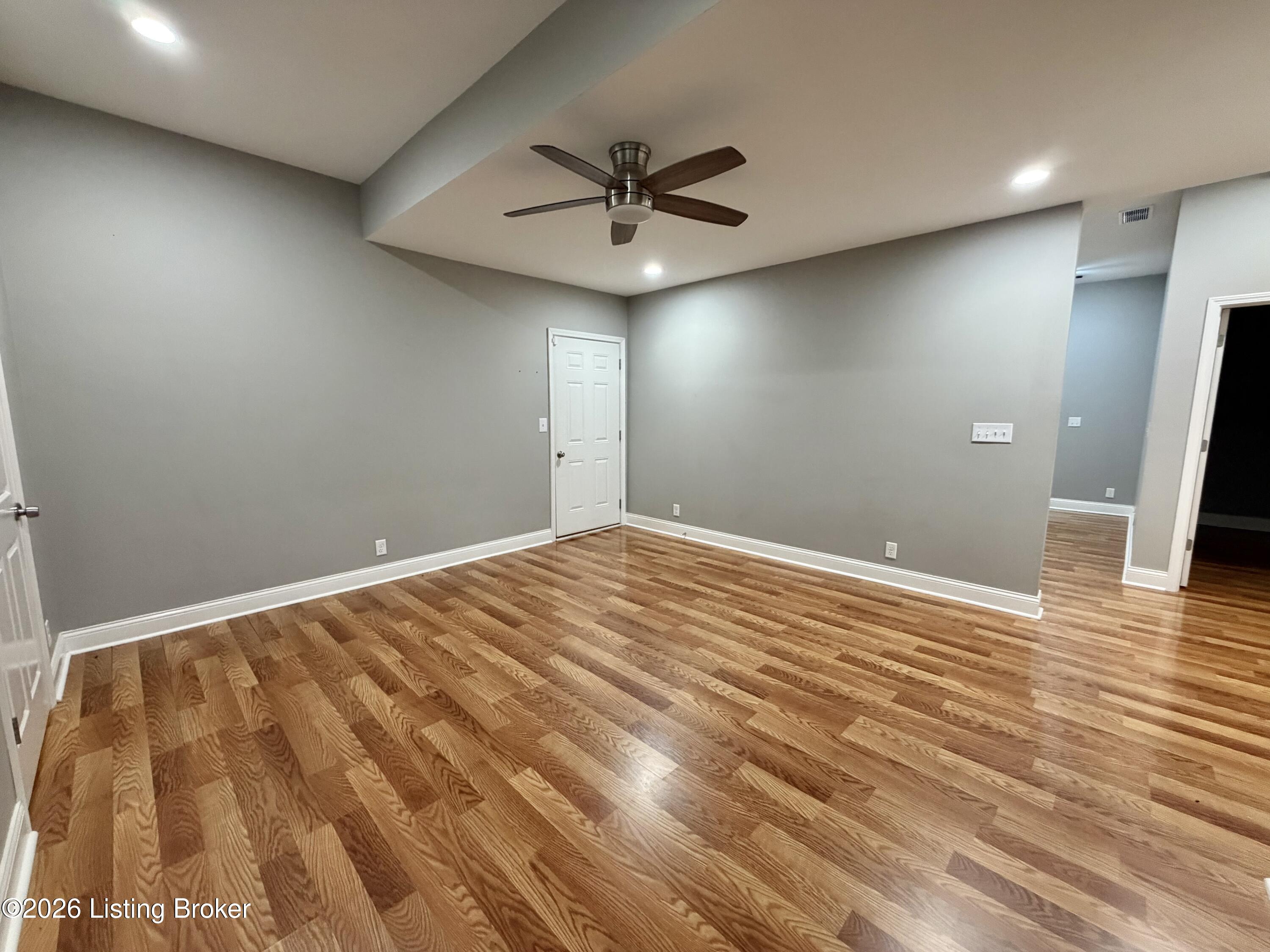 2718 Windsor Forest Dr Property Photo 37