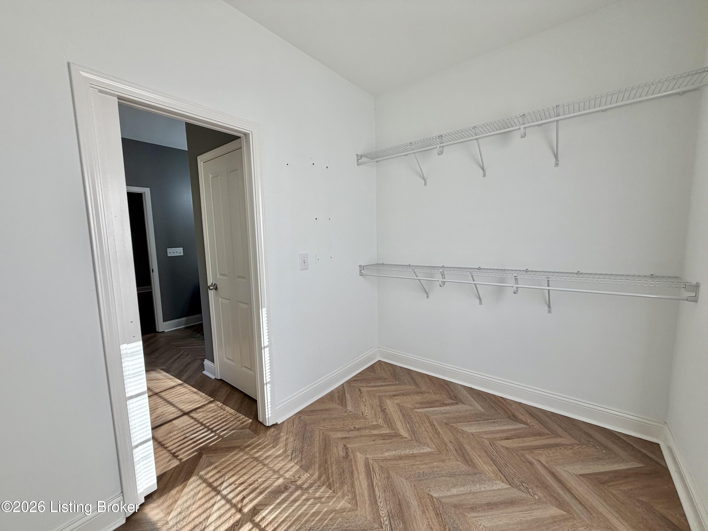 2718 Windsor Forest Dr Property Photo 55