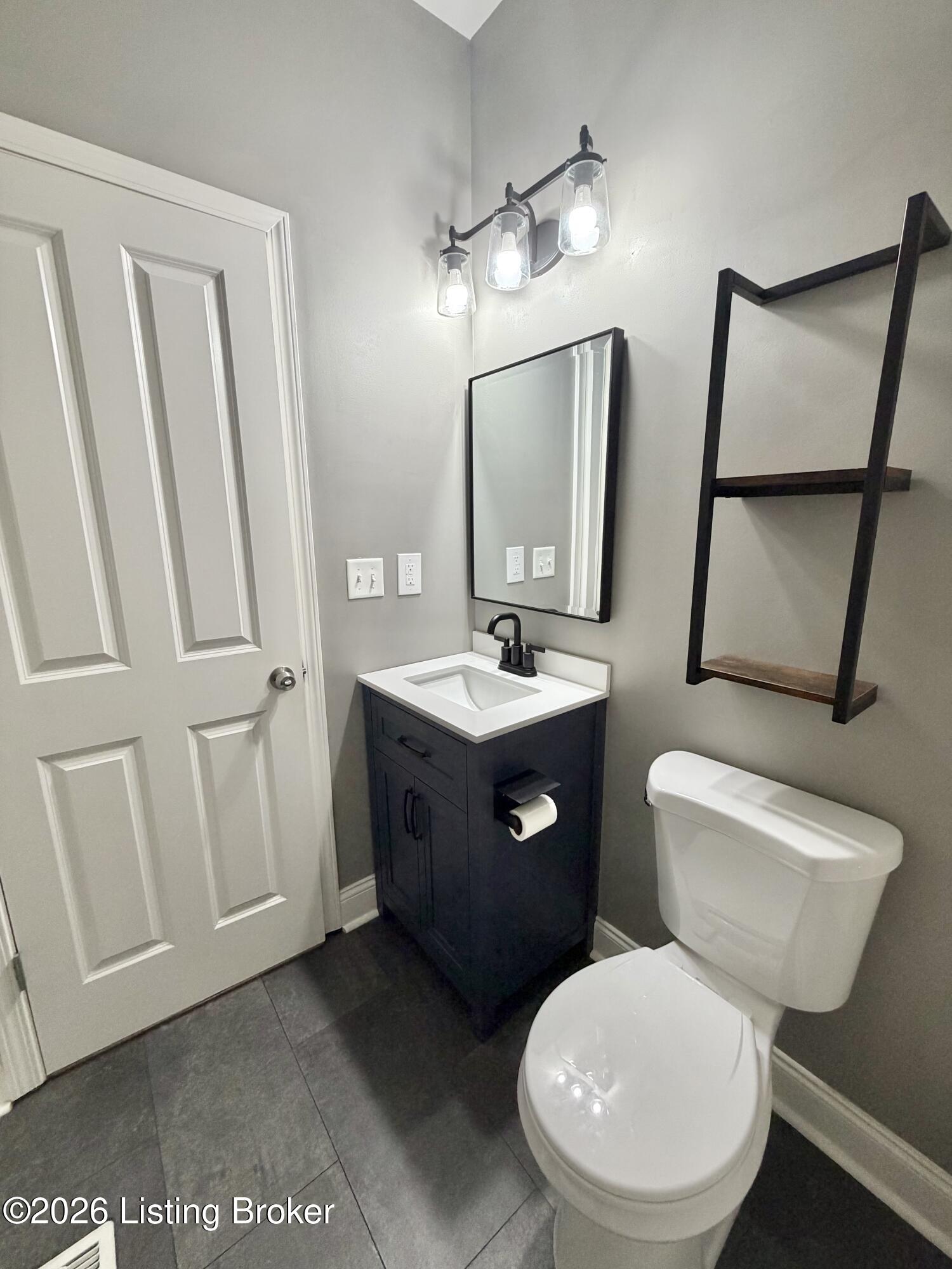2718 Windsor Forest Dr Property Photo 57