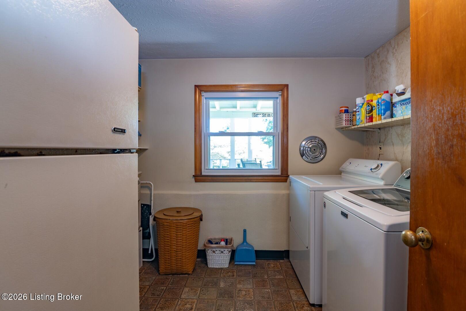 8201 Terry Rd Property Photo 23
