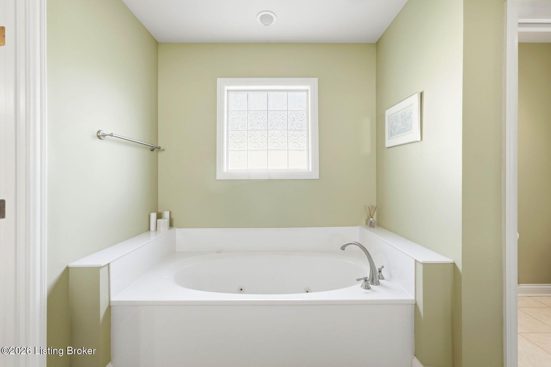 4609 Stone Lakes Dr Property Photo 37