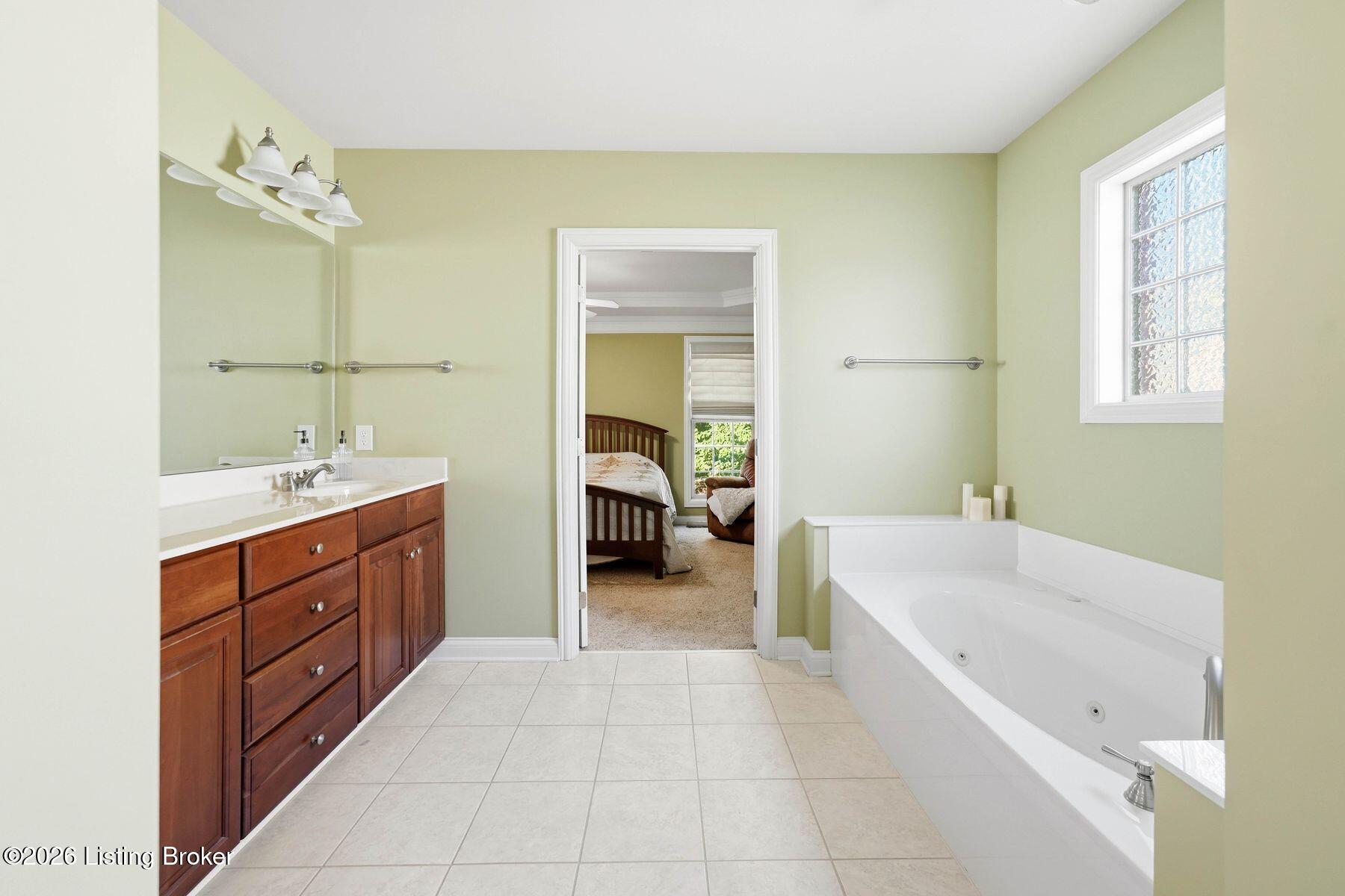 4609 Stone Lakes Dr Property Photo 38