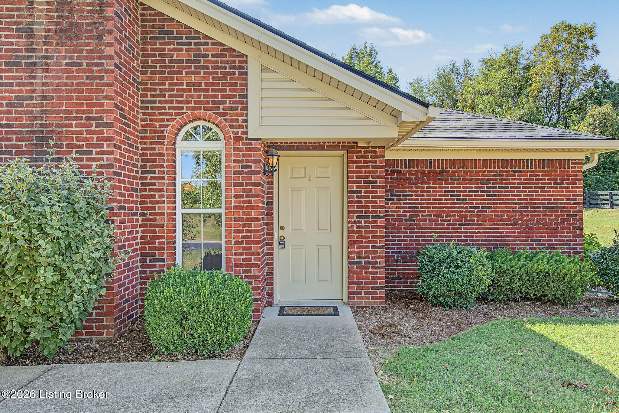 11303 Ridge Lake Dr Property Photo 4