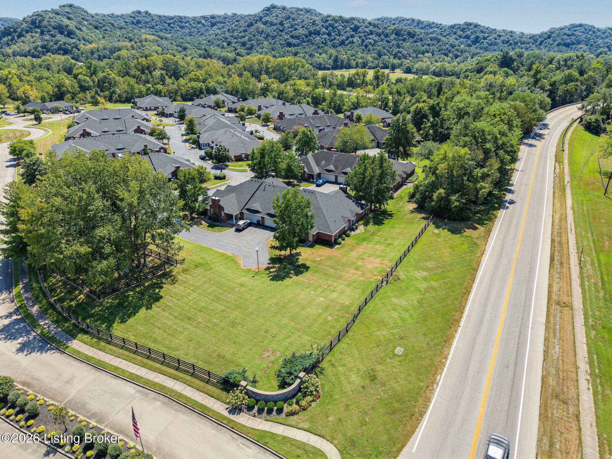 11303 Ridge Lake Dr Property Photo 40