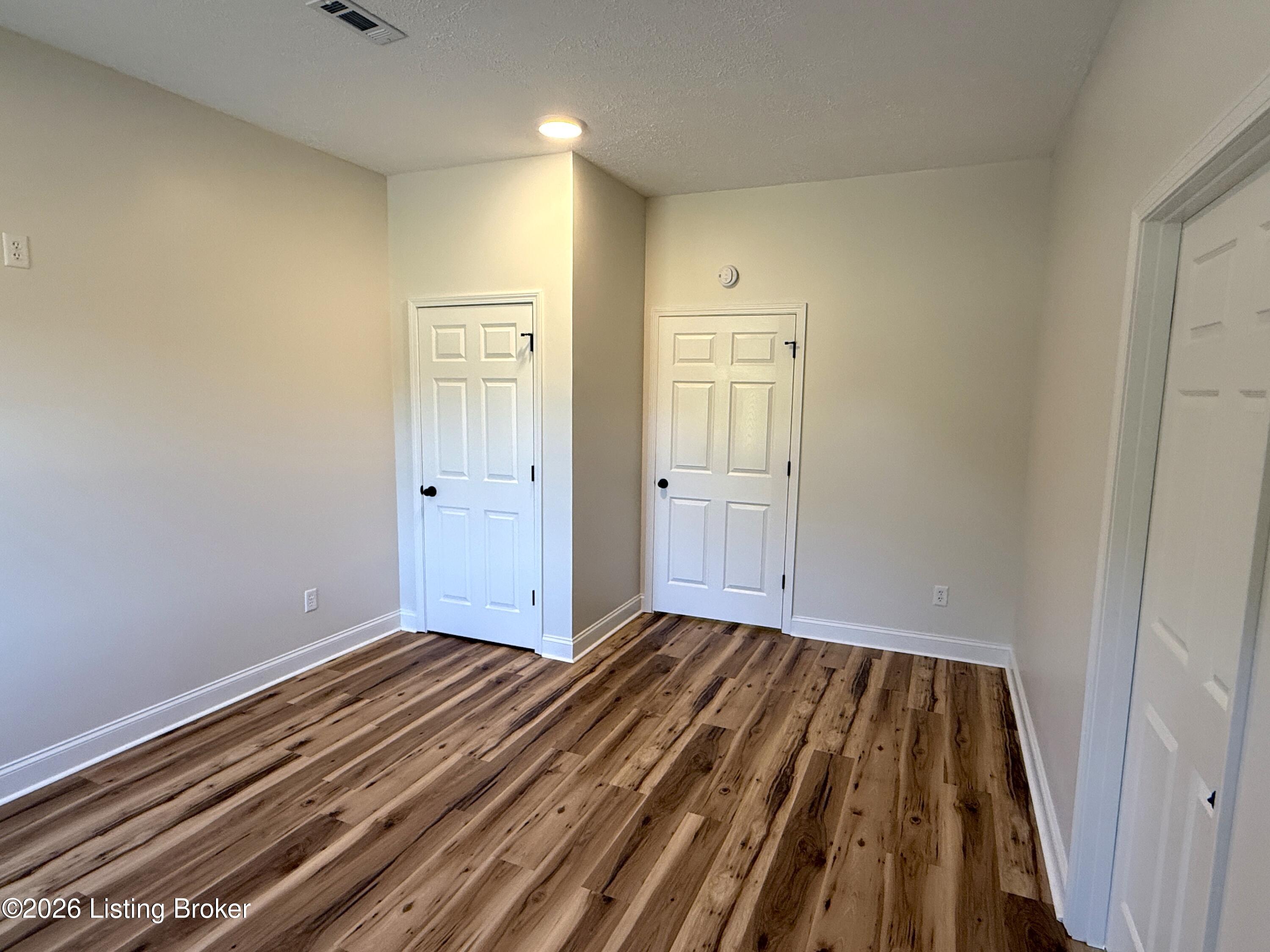 2902 Woods Creek Rd Property Photo 43