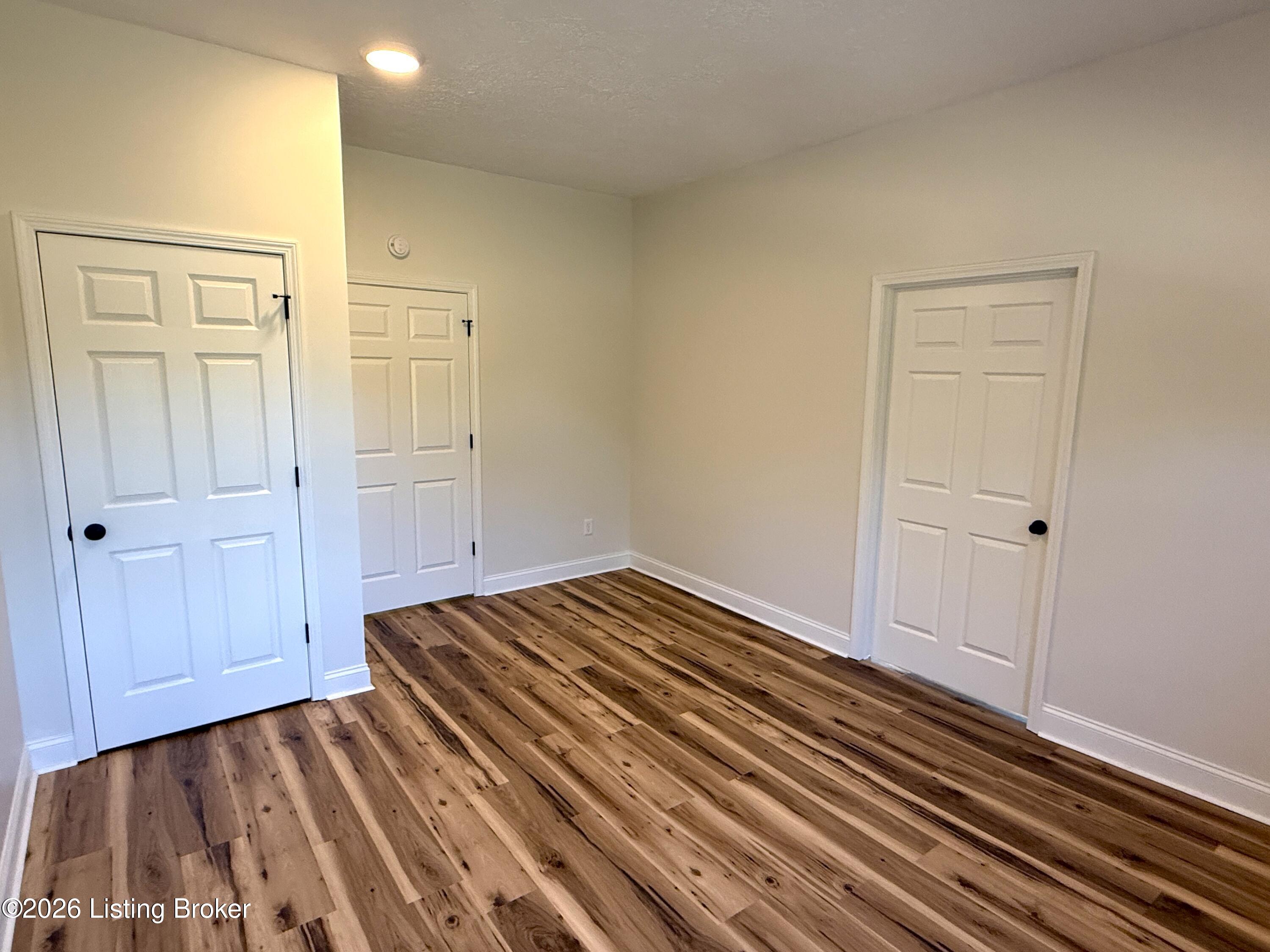 2902 Woods Creek Rd Property Photo 44