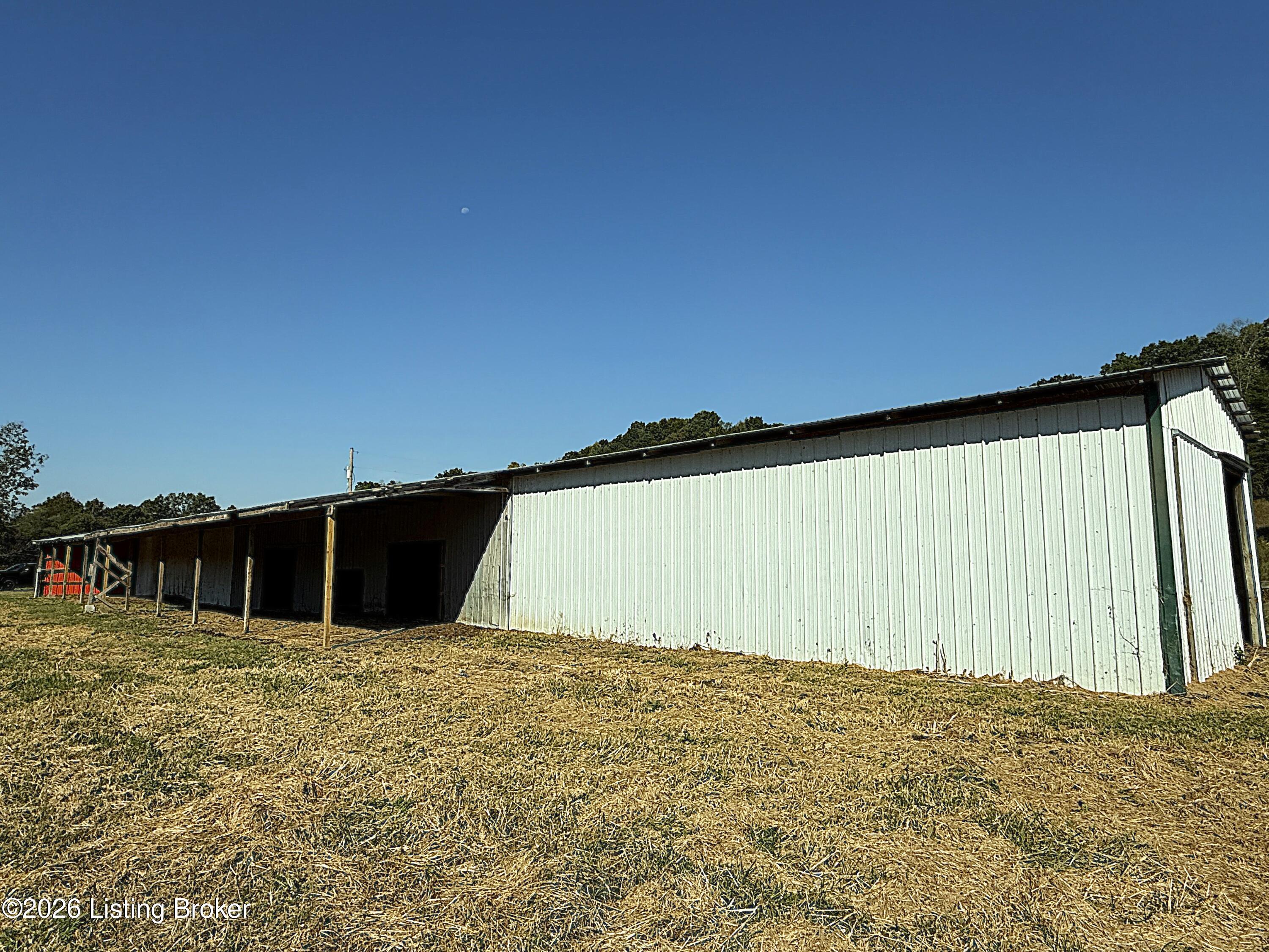 2902 Woods Creek Rd Property Photo 55