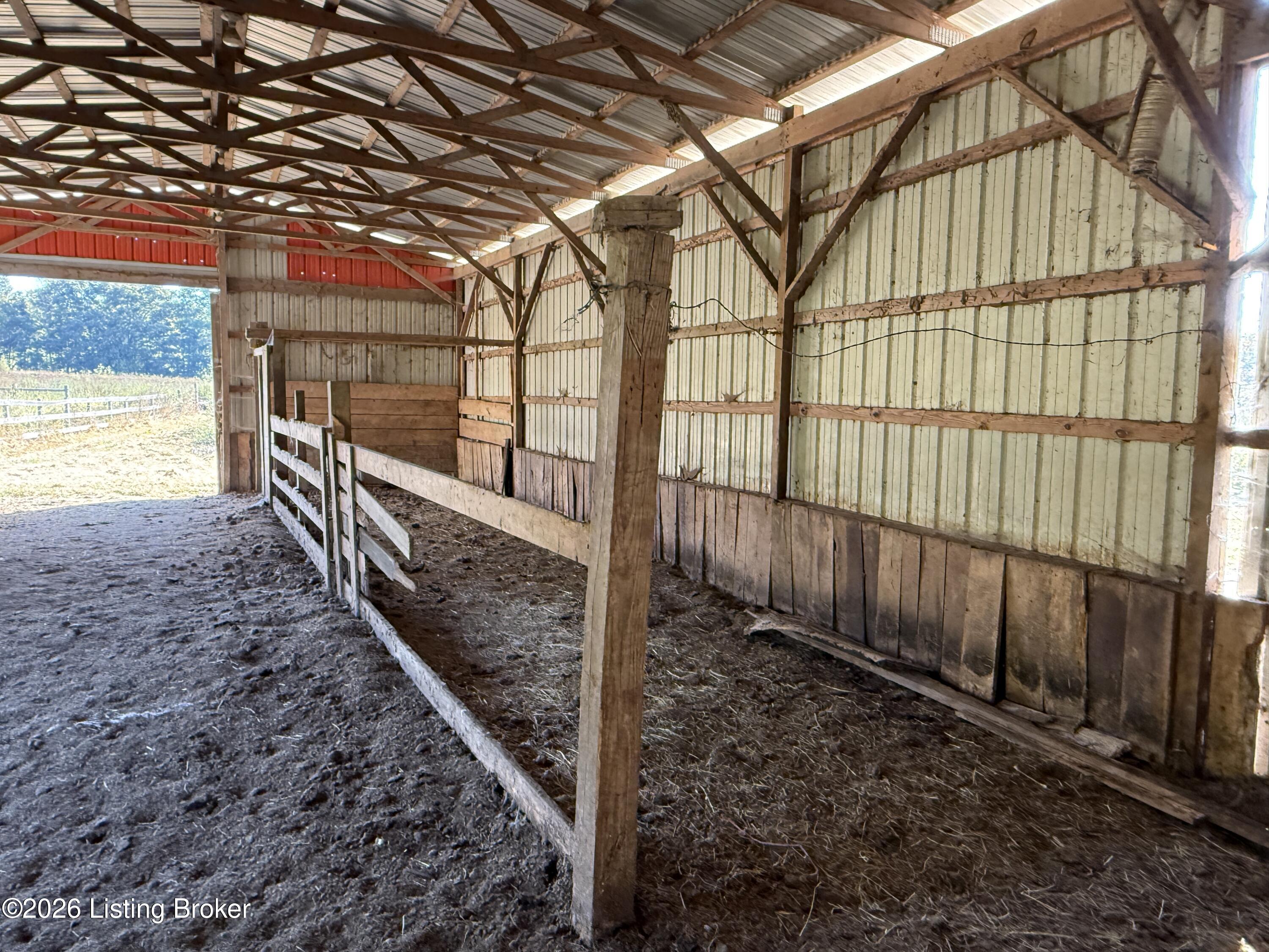 2902 Woods Creek Rd Property Photo 67