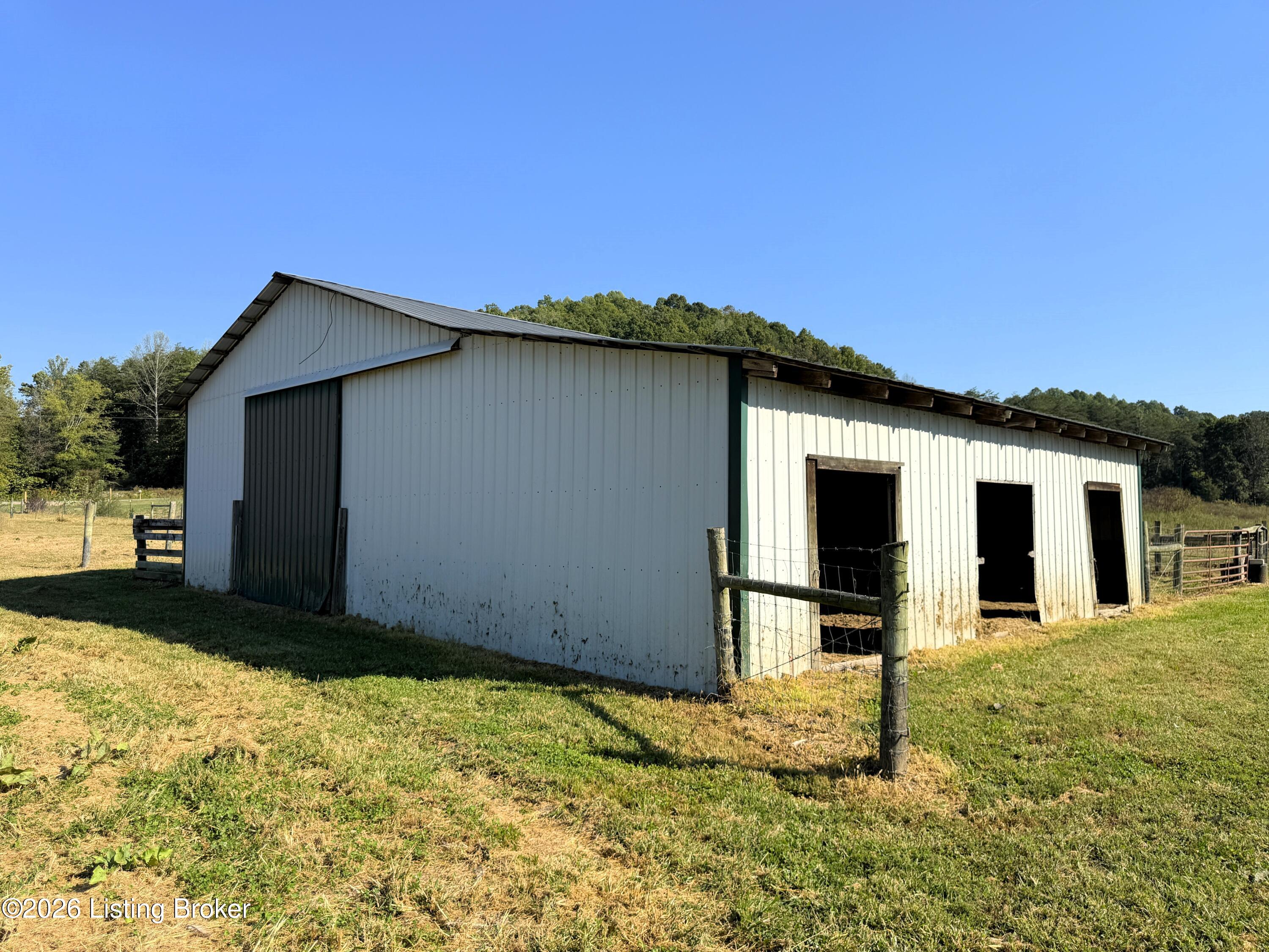 2902 Woods Creek Rd Property Photo 78