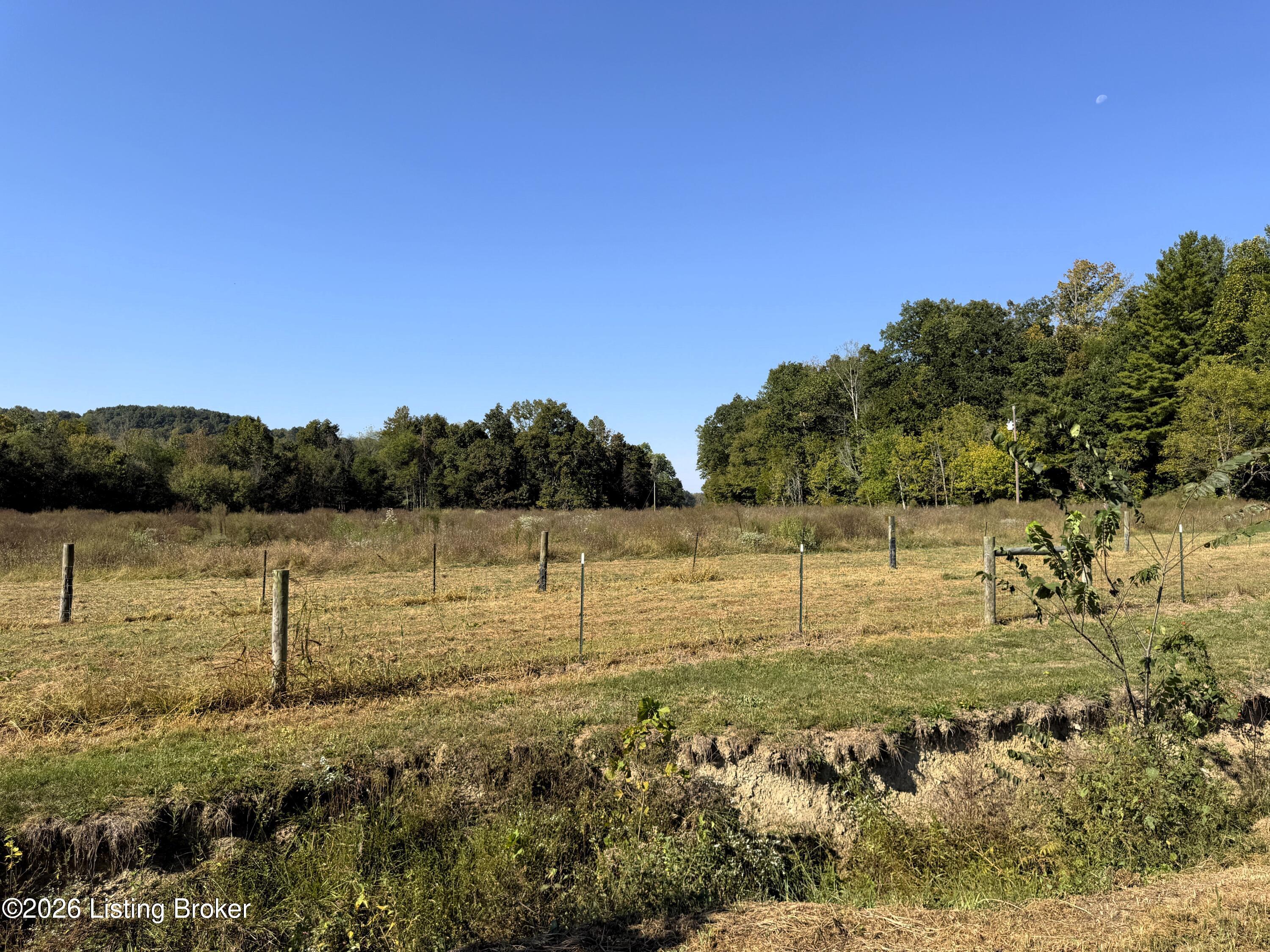 2902 Woods Creek Rd Property Photo 94