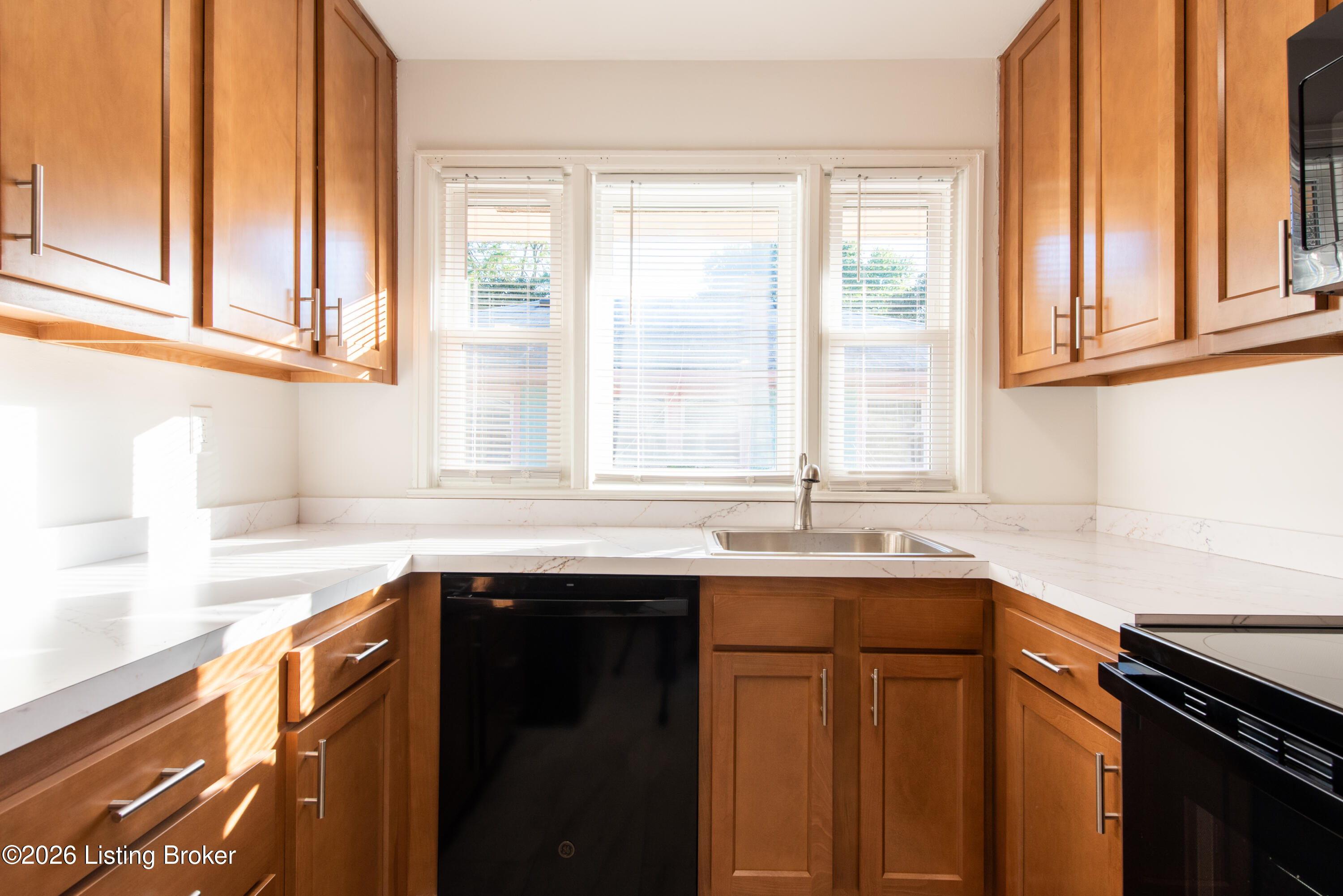 3122 Rosedale Blvd Property Photo 11