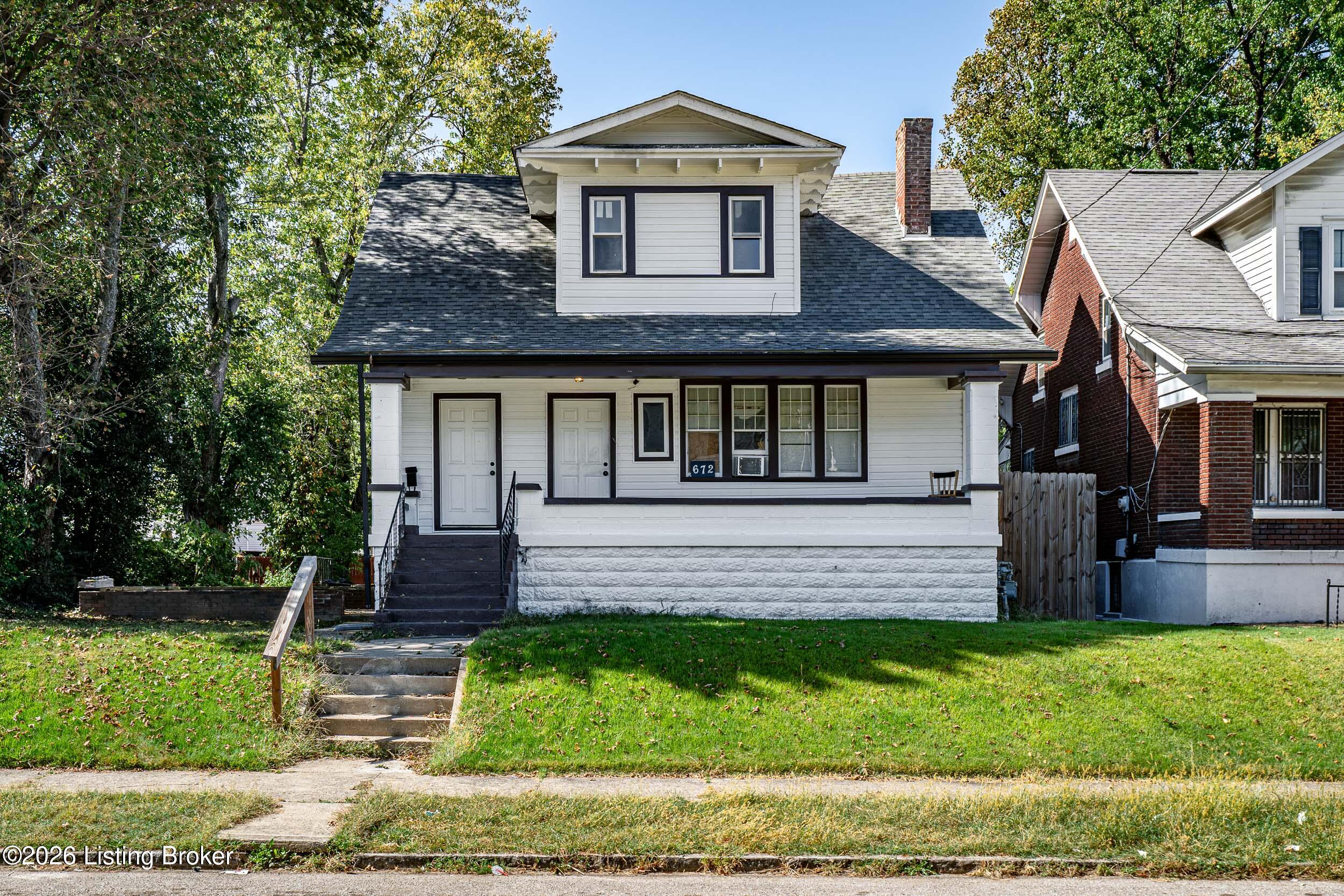 672 Cecil Ave Property Photo 1