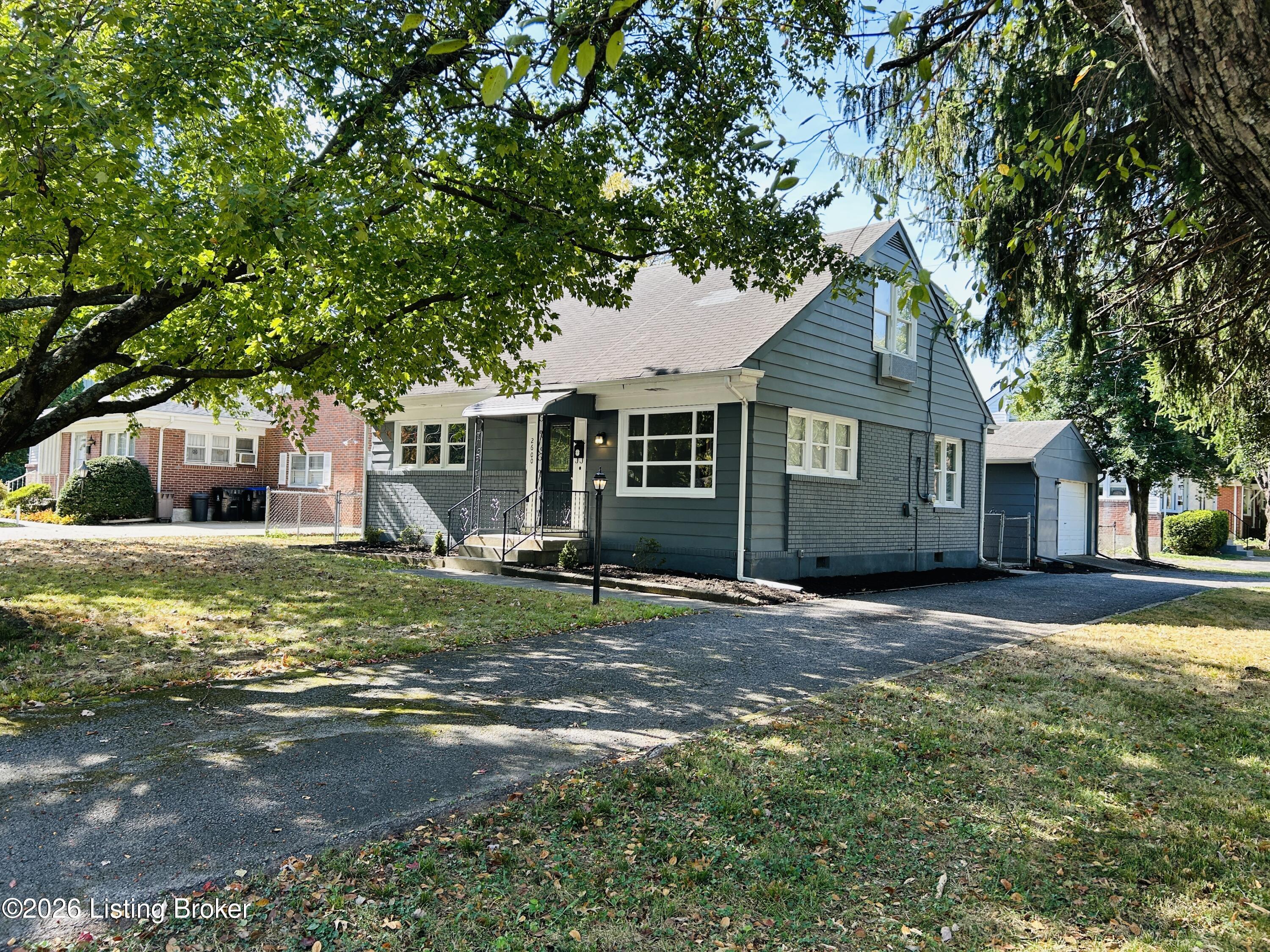 2600 Browns Ln Property Photo 1