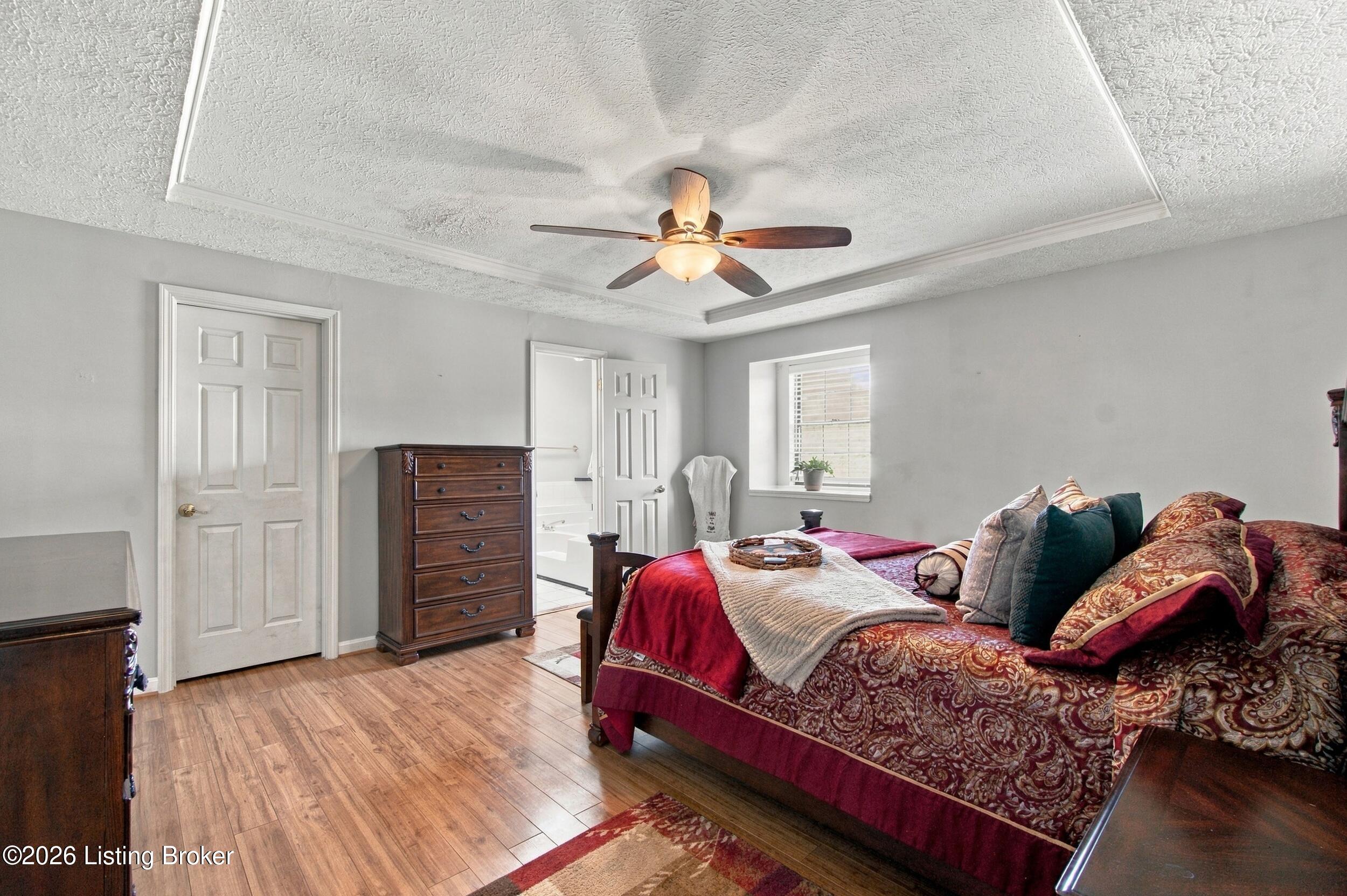 1318 Worth Ave Property Photo 19