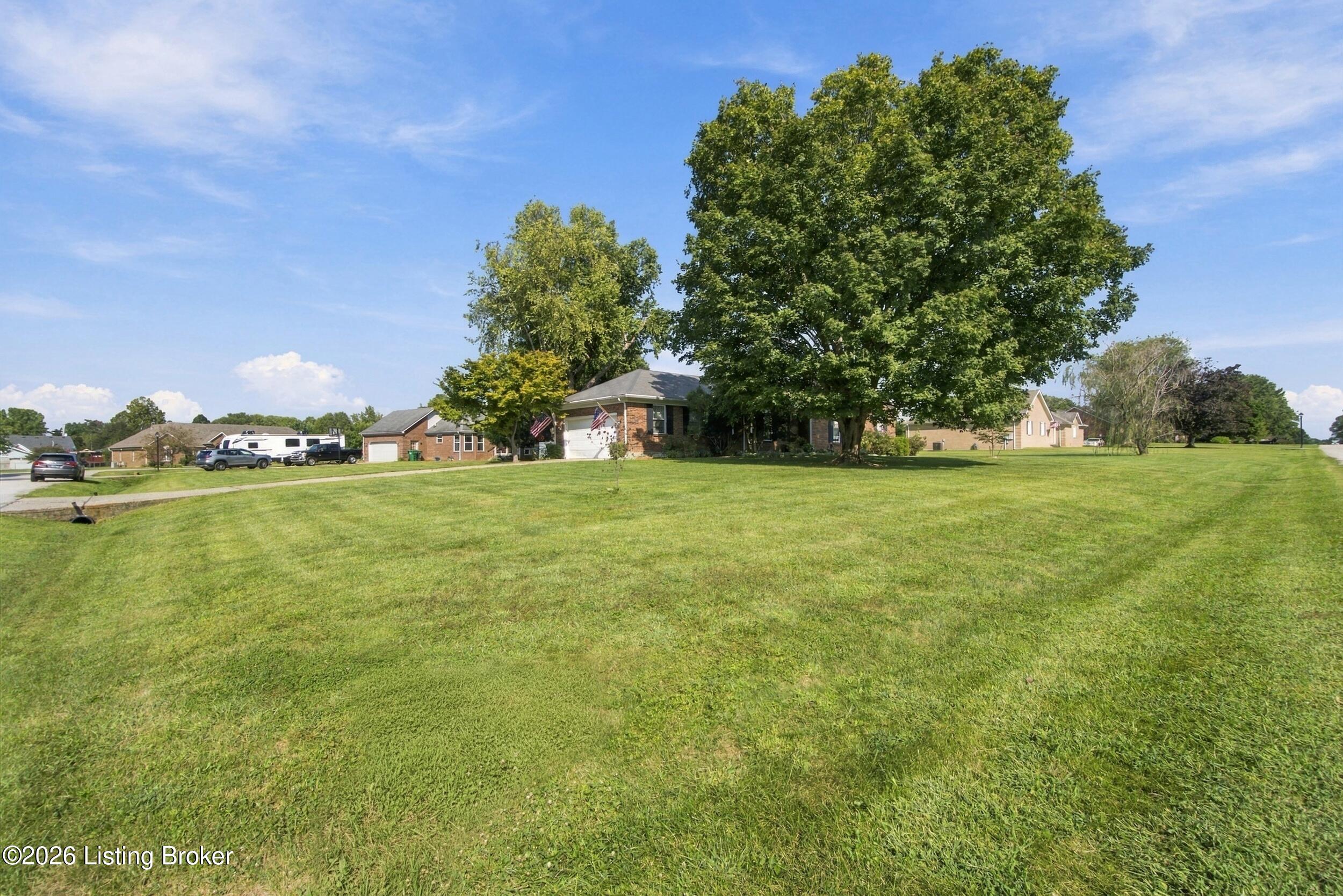 1318 Worth Ave Property Photo 41