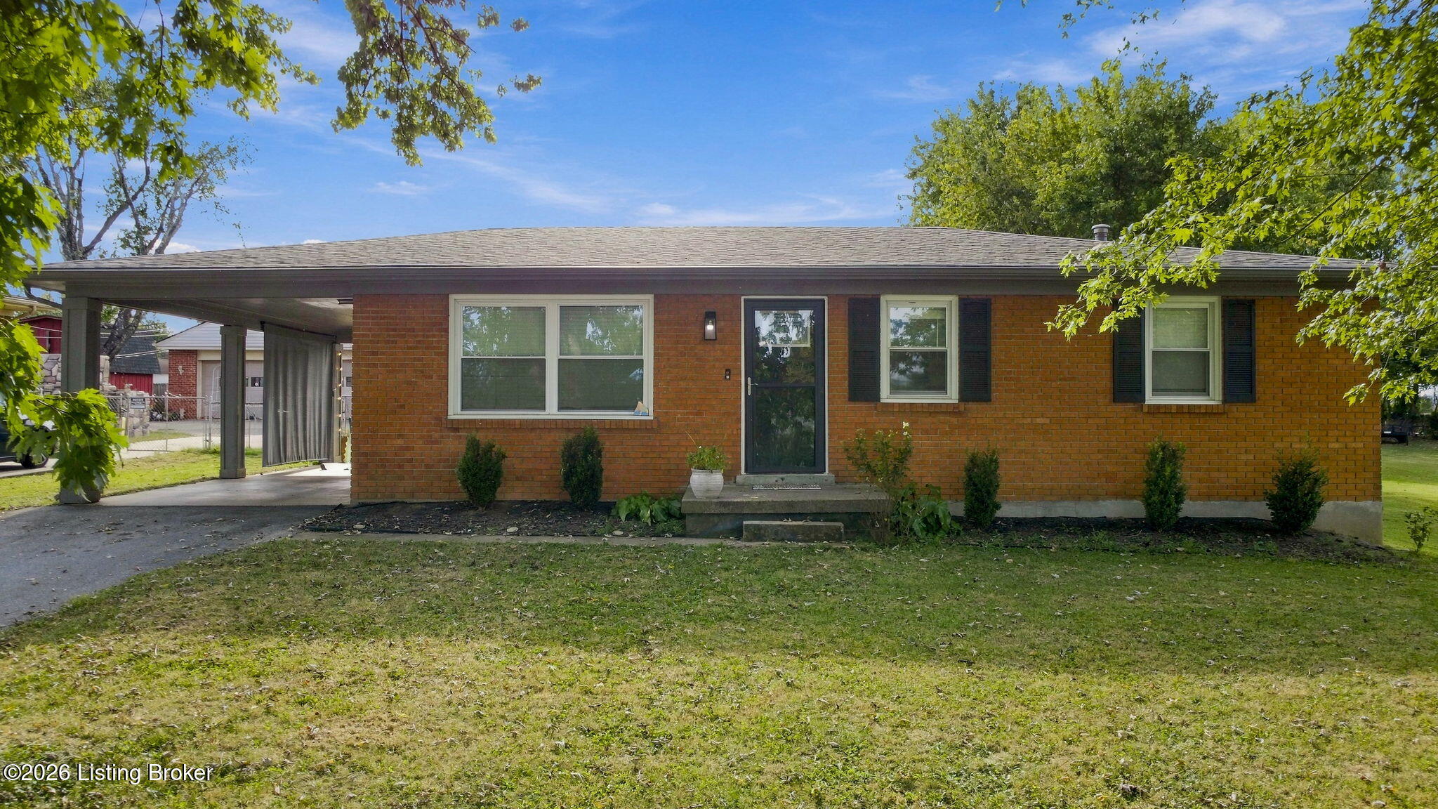 209 Riverview Ln Property Photo 11