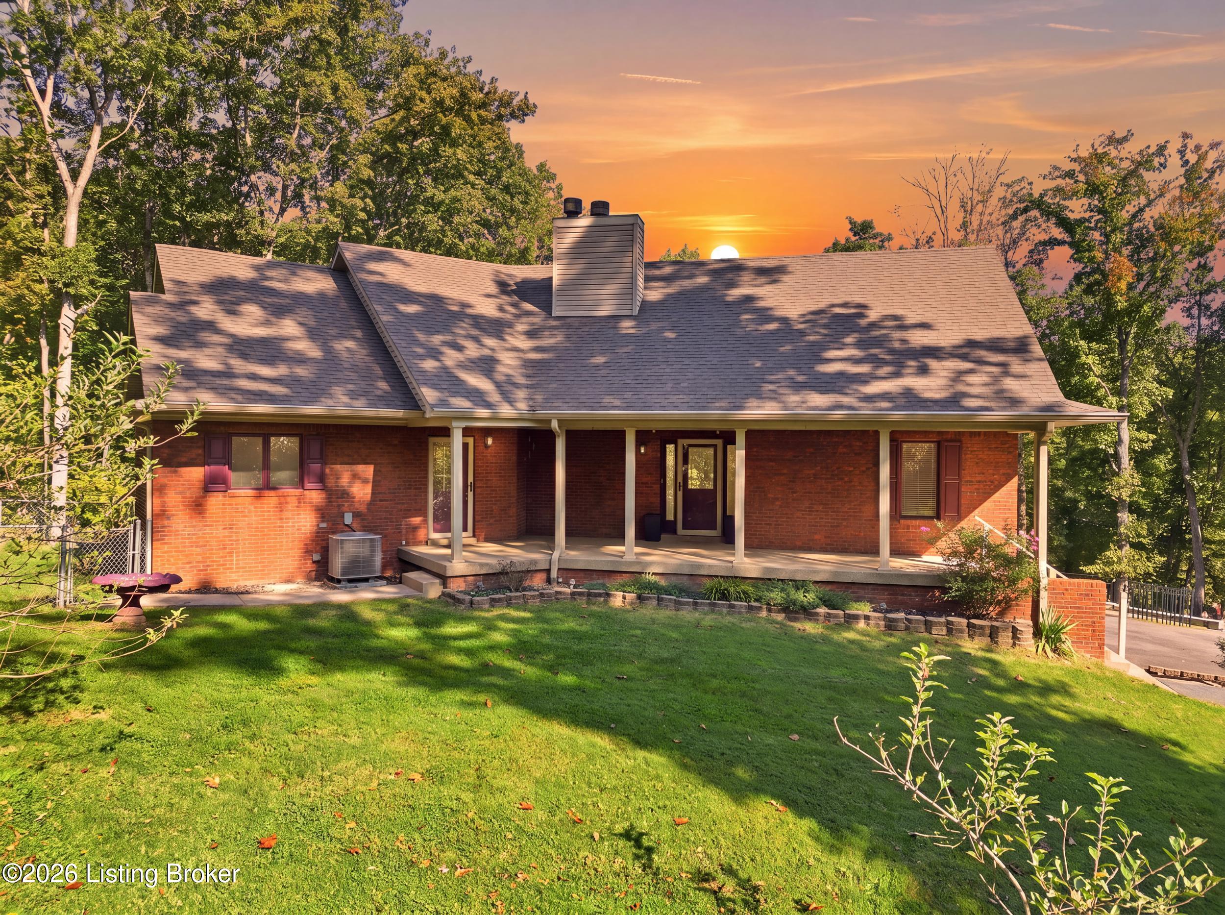 914 Big Springs Rd Property Photo 1