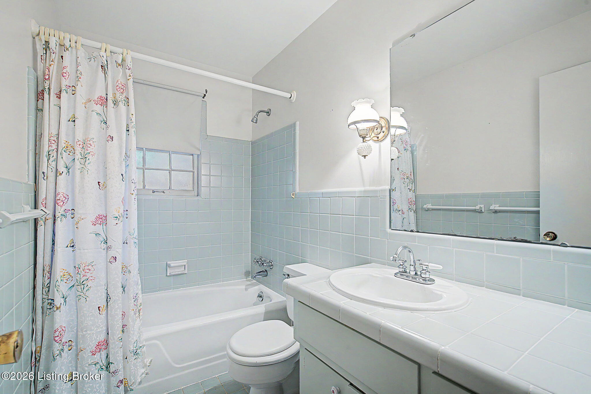 700 Hickory Ln Property Photo 12