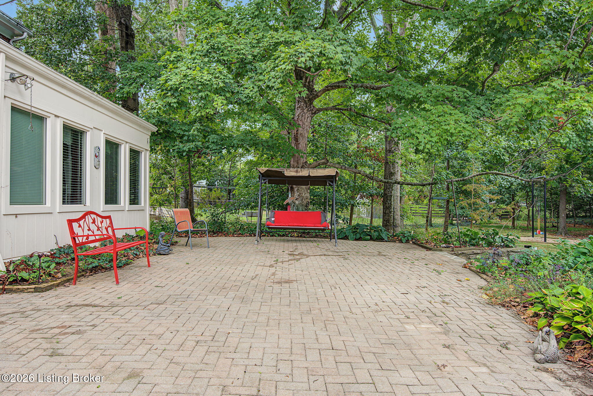 700 Hickory Ln Property Photo 29