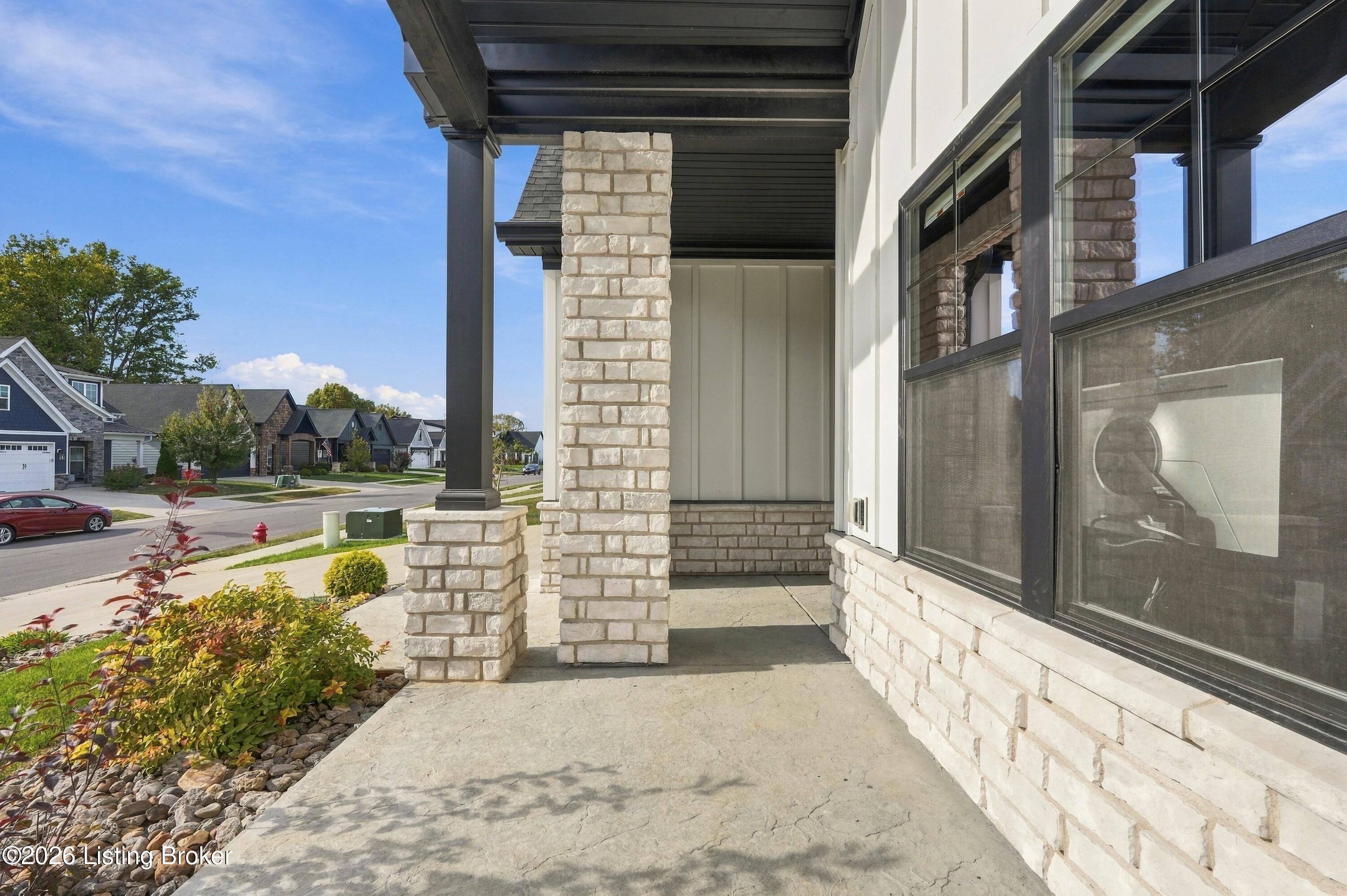 4104 Uhl Dr Property Photo 6