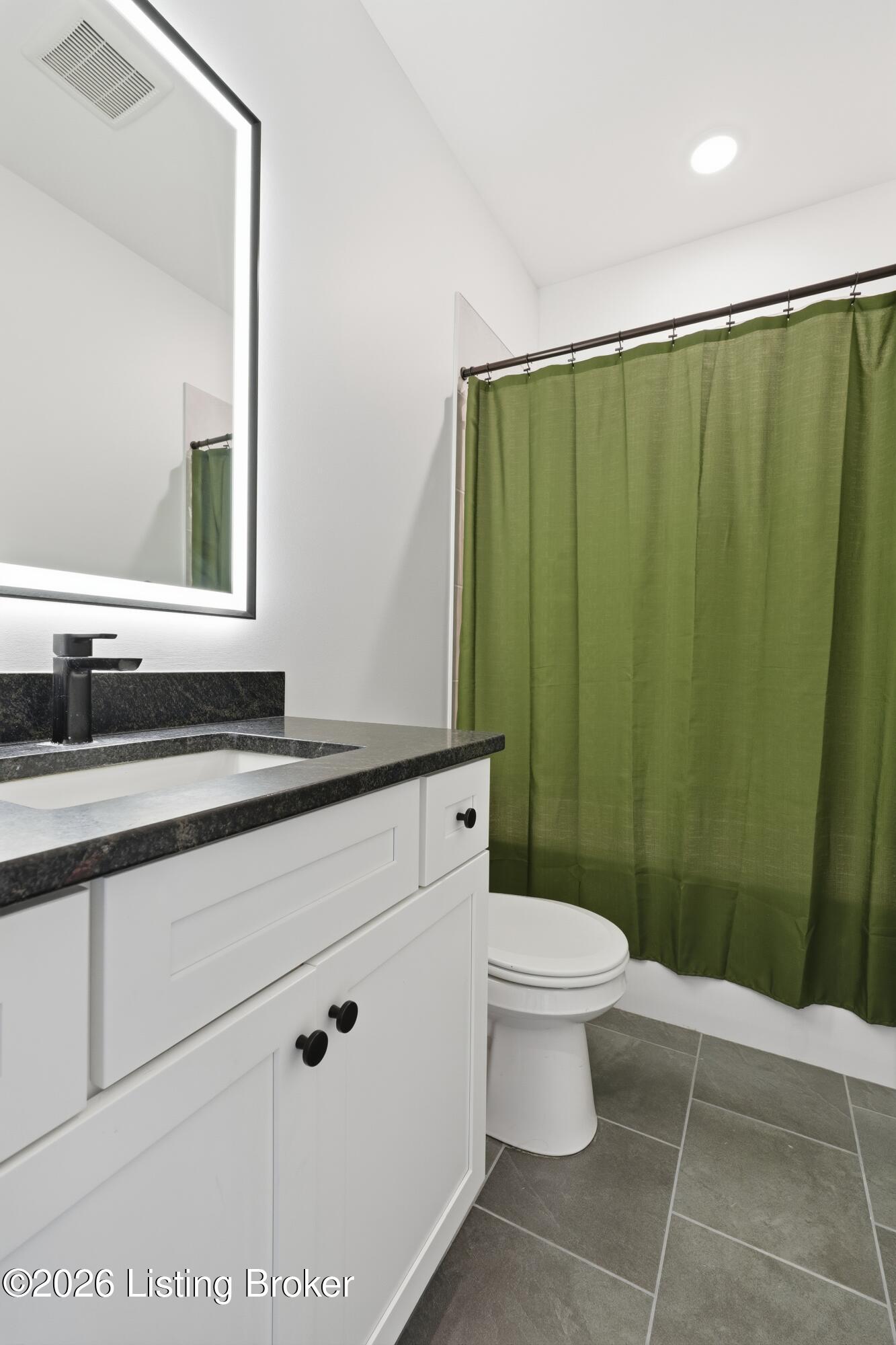 4104 Uhl Dr Property Photo 45