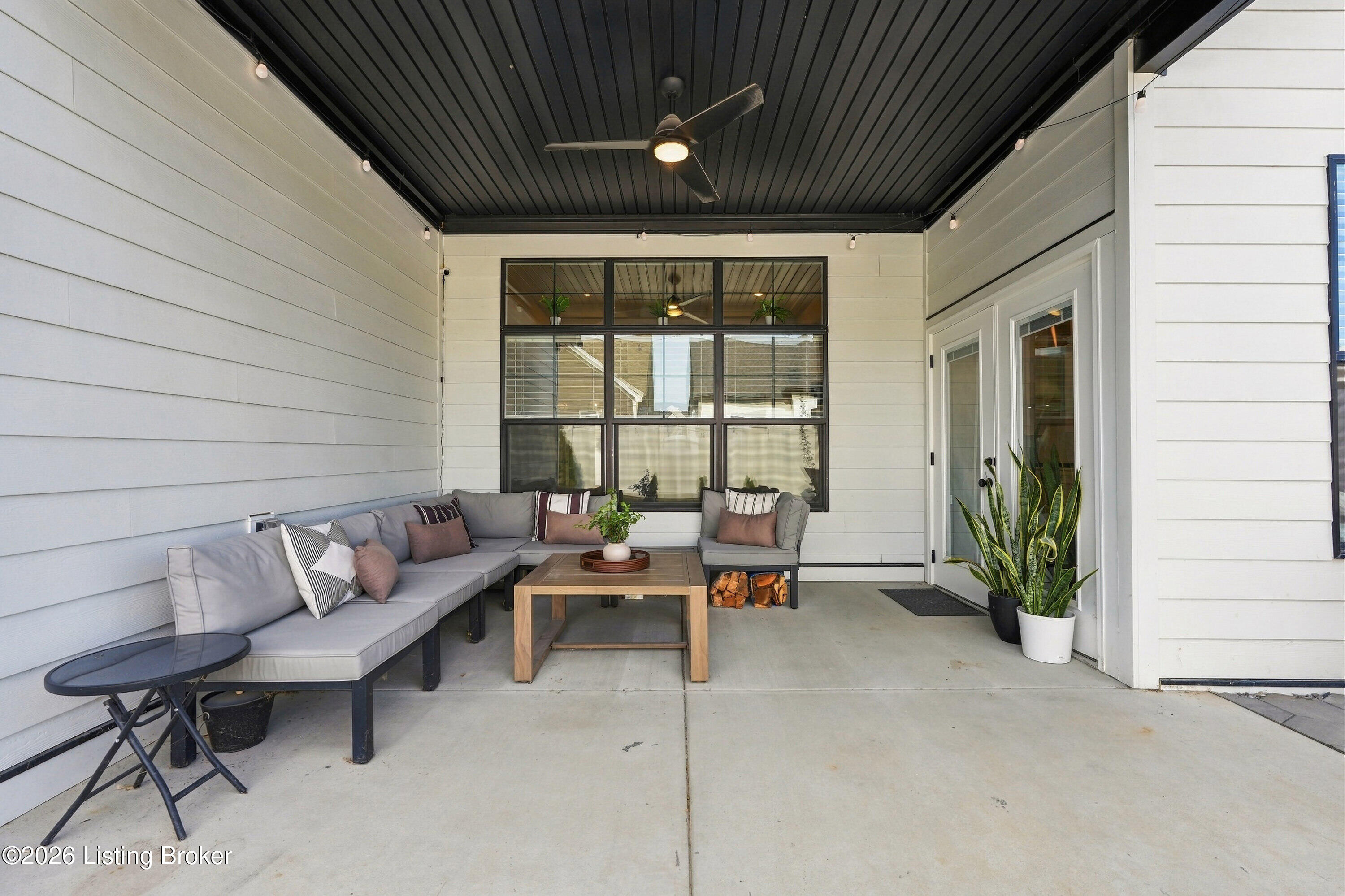 4104 Uhl Dr Property Photo 54