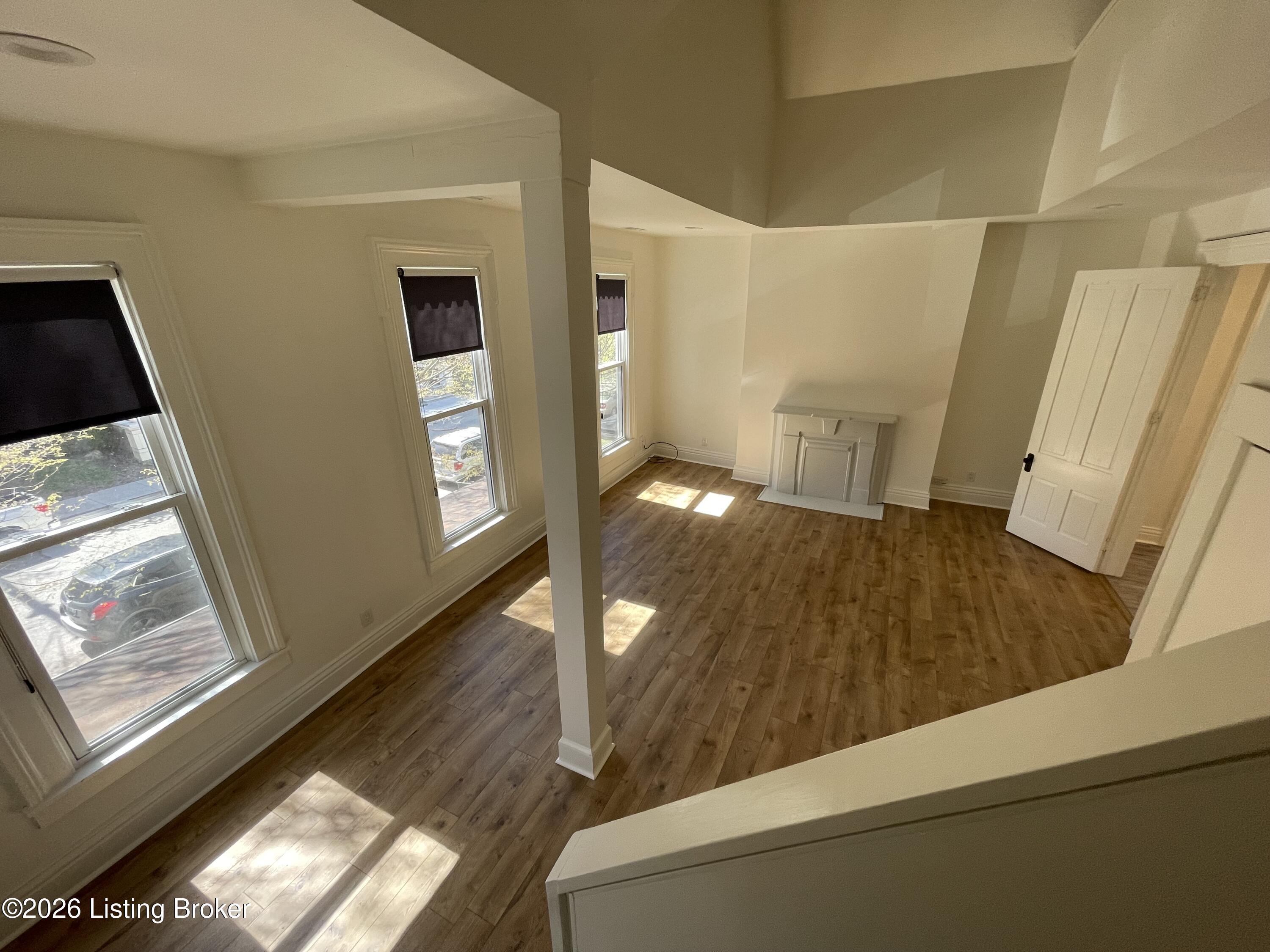 1429 Morton Ave Property Photo 48