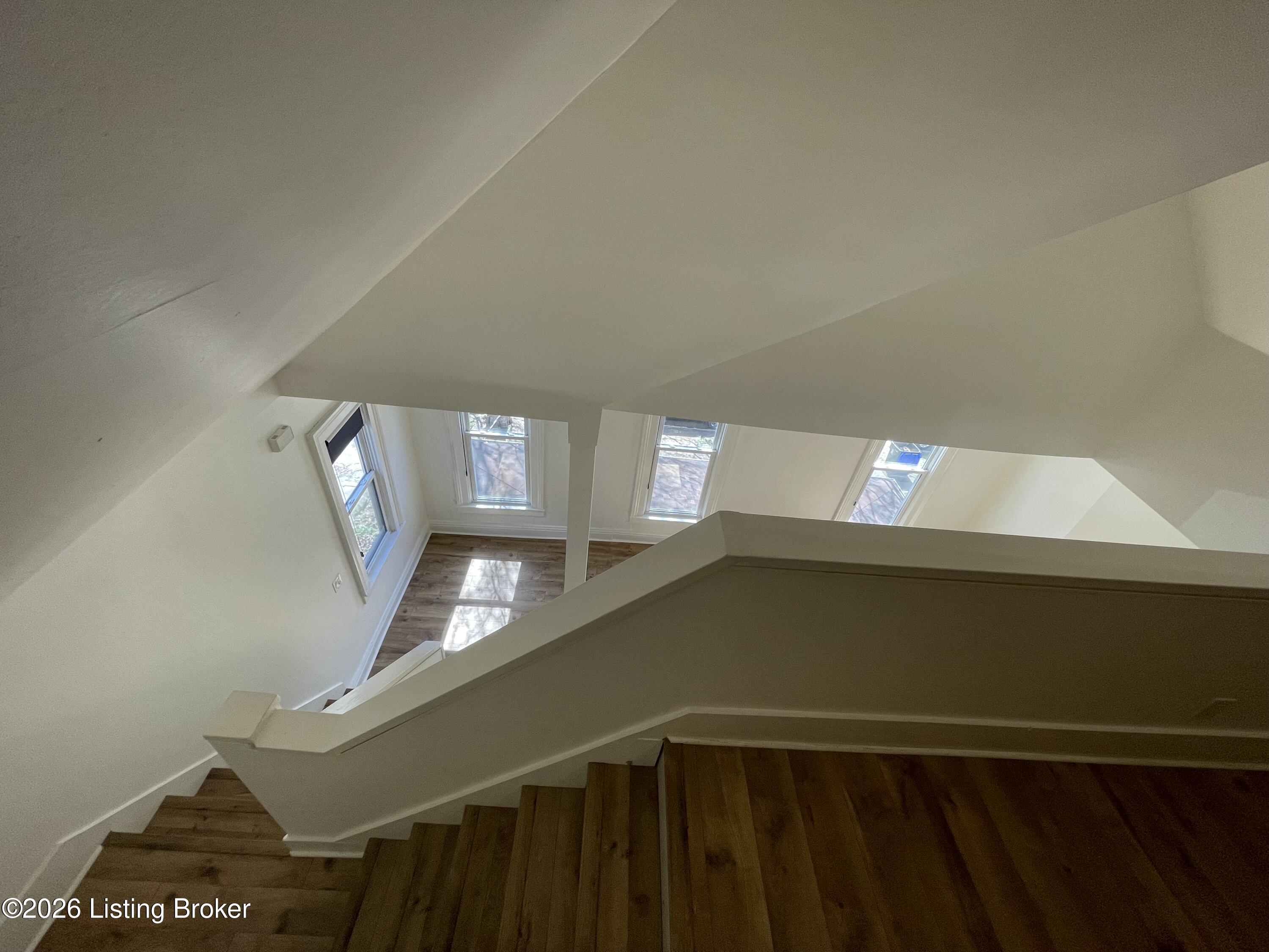 1429 Morton Ave Property Photo 86