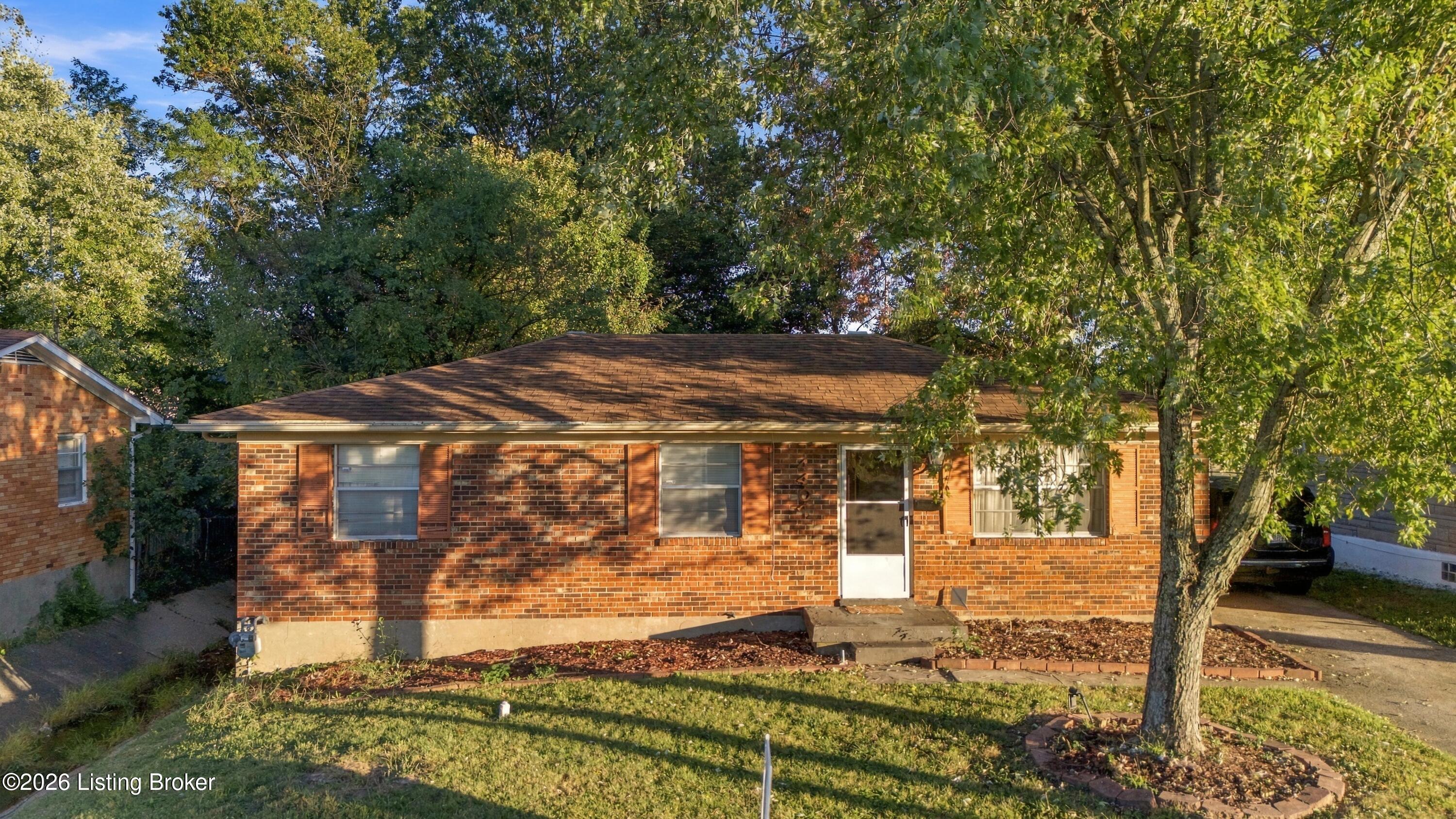 4407 Broadleaf Dr Property Photo 1