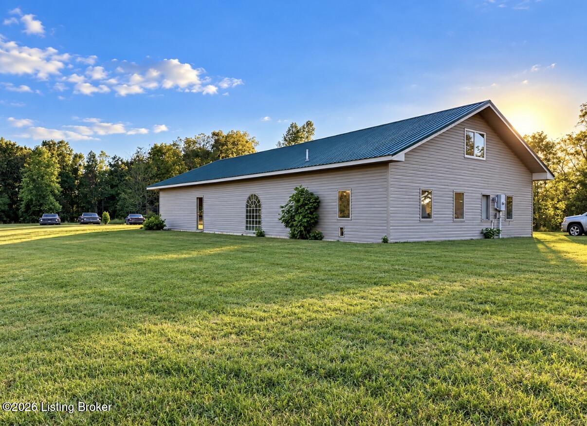 561 Fields Ln Property Photo 1