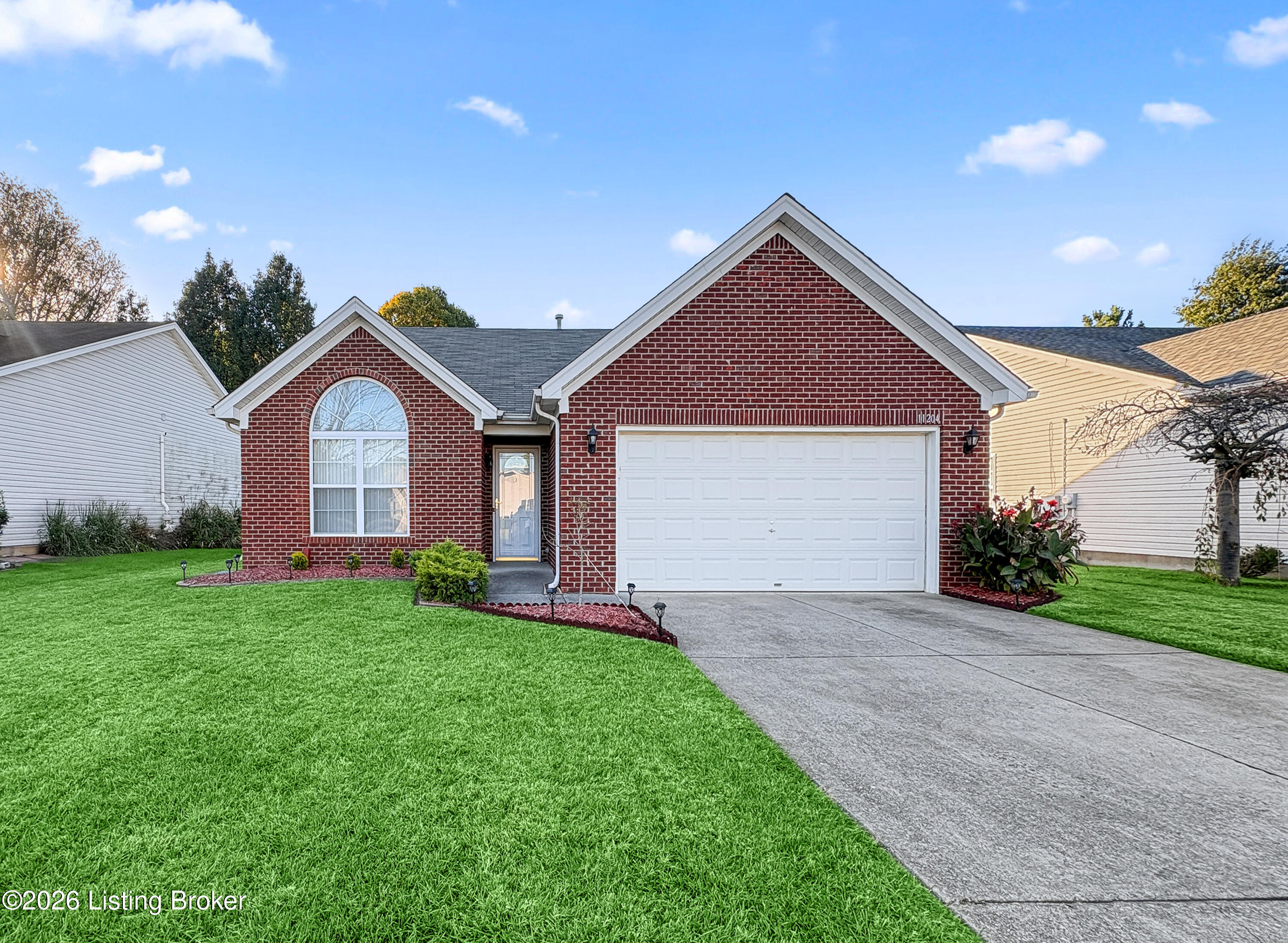 11204 Woodridge Lake Way Property Photo 1