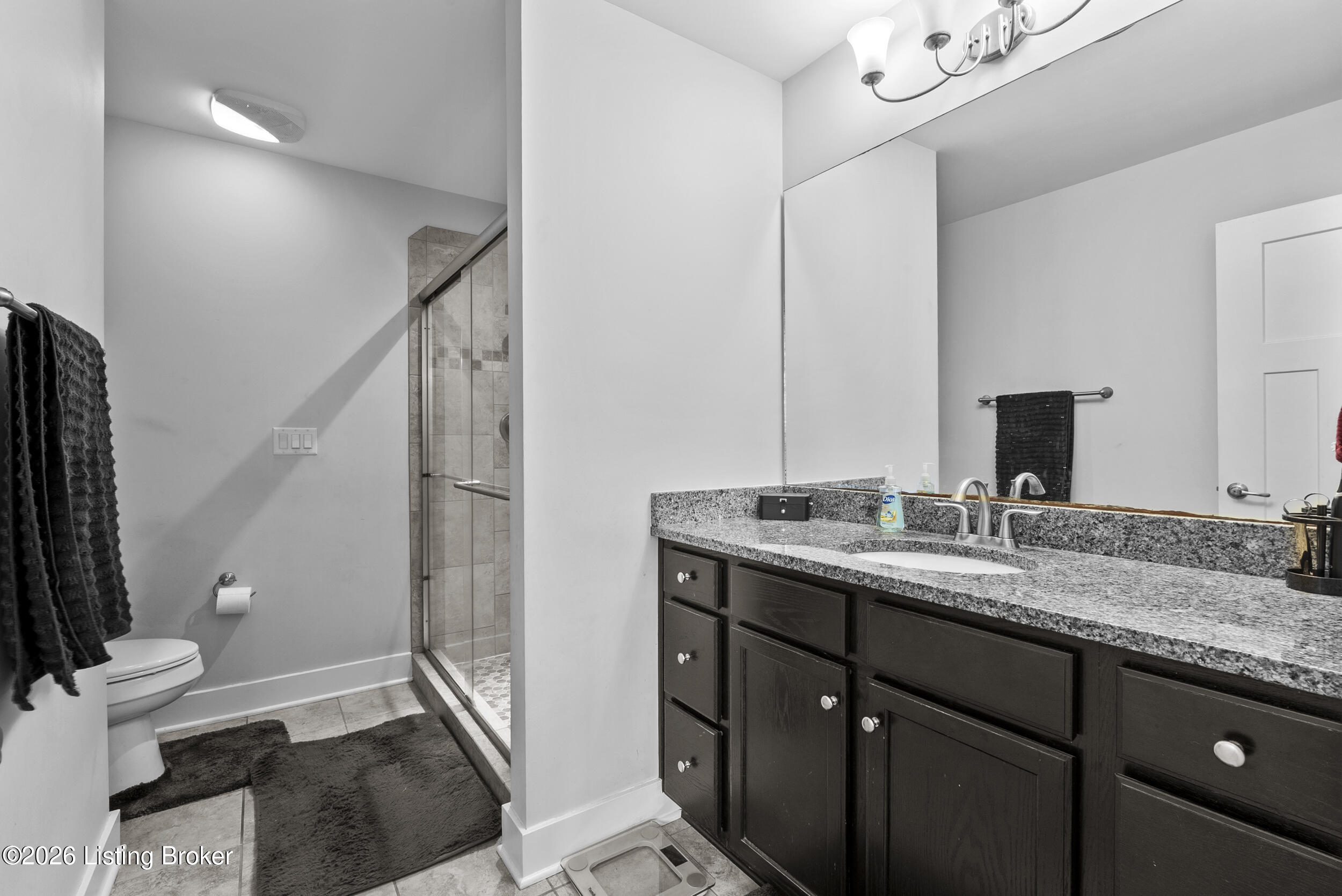 5609 Buckthorne Dr Property Photo 16
