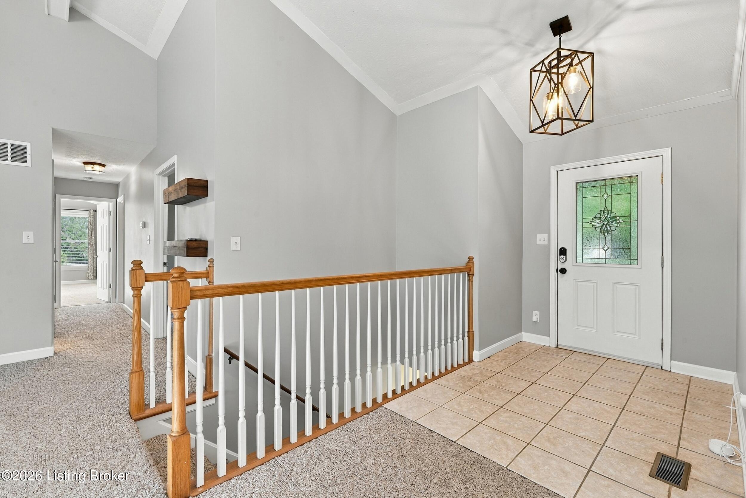 2010 Clarke Pointe Dr Property Photo 7