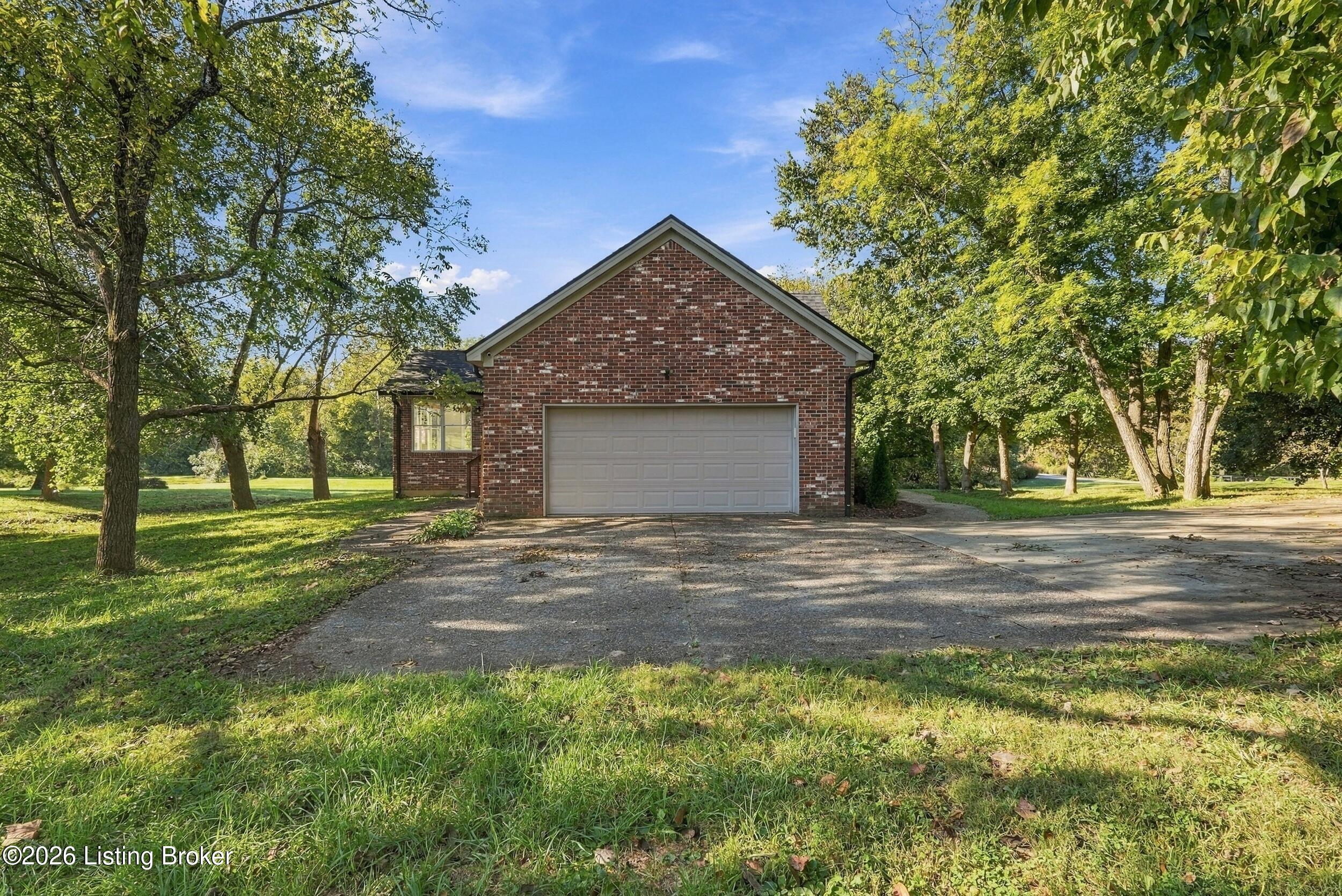 2010 Clarke Pointe Dr Property Photo 64