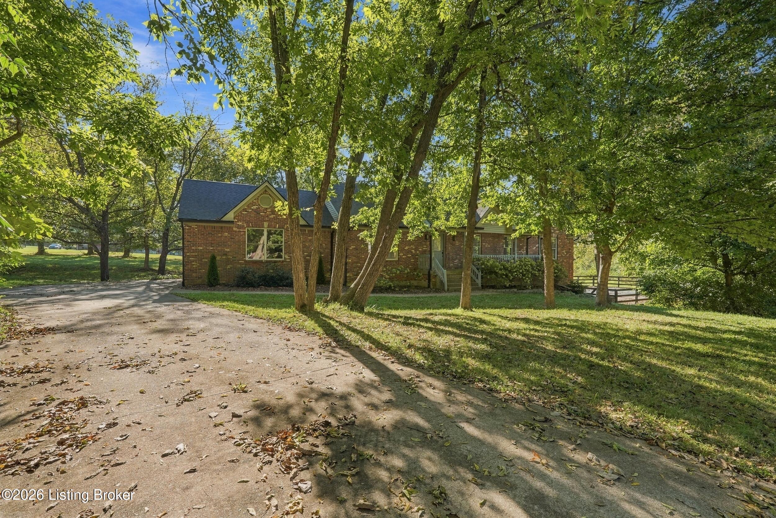 2010 Clarke Pointe Dr Property Photo 66