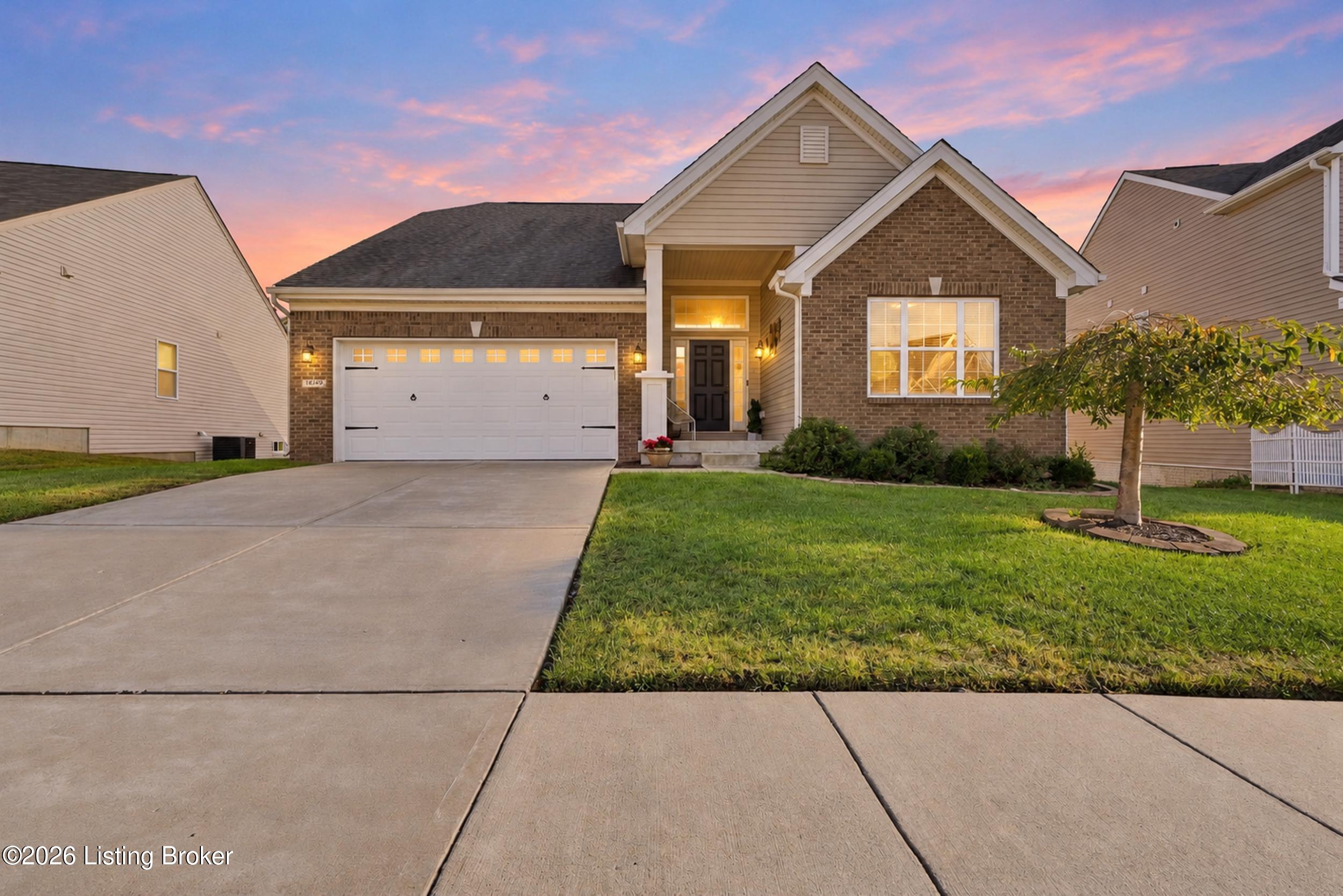 1079 Autumn Crest Ln Property Photo 1