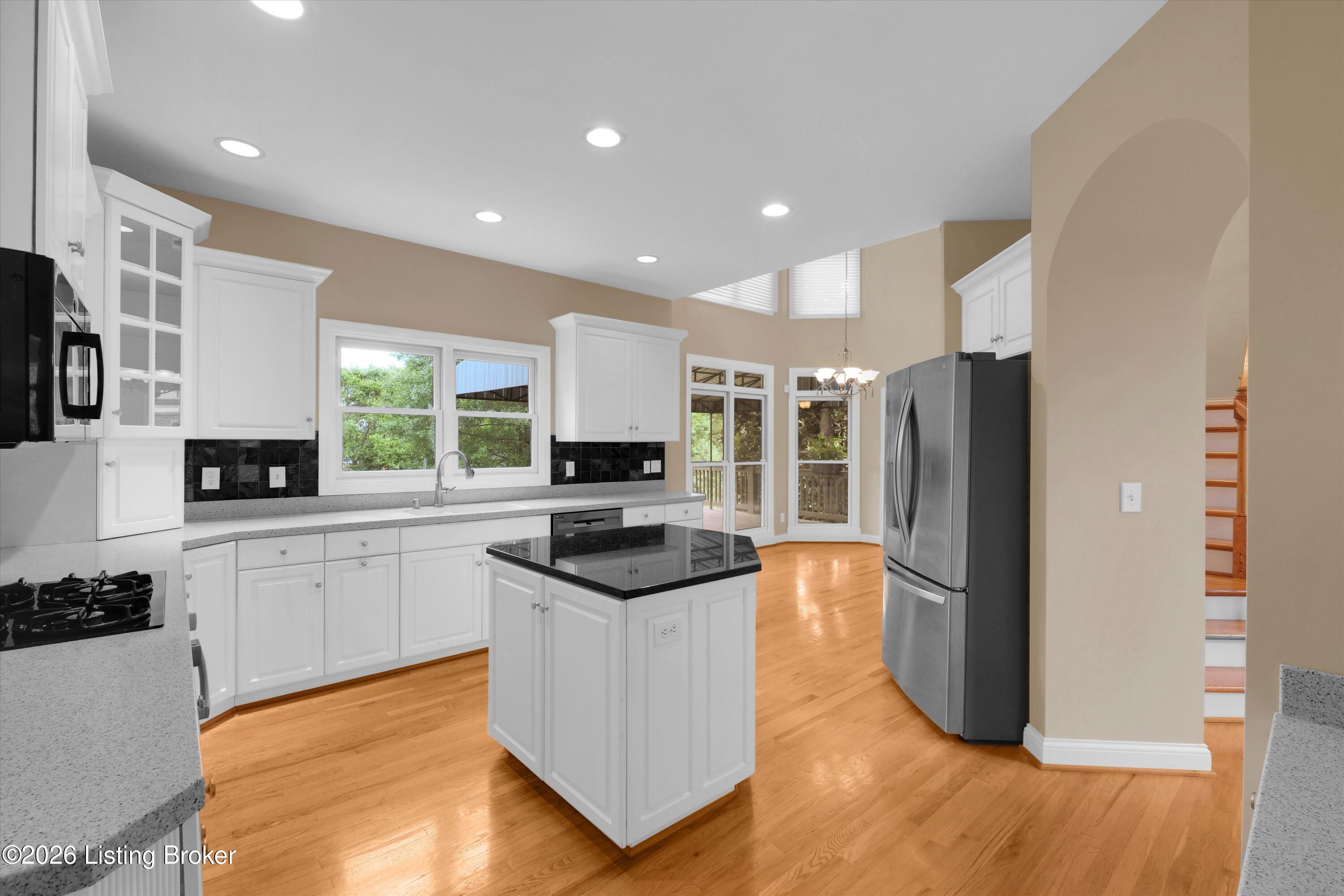 12805 Deer Cross Dr Property Photo 17