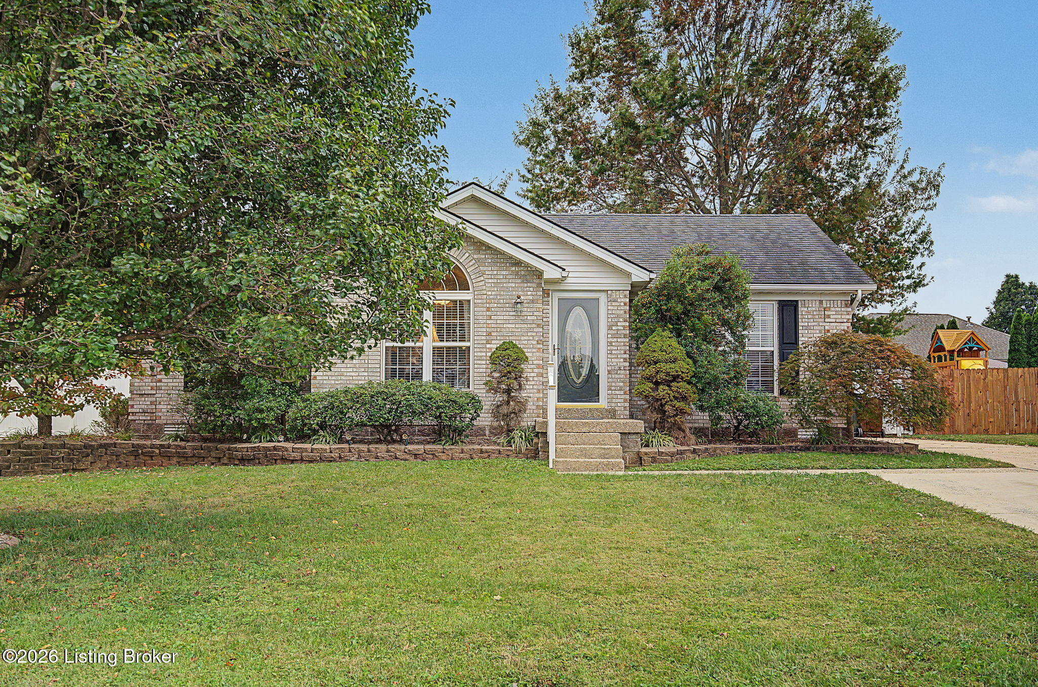 249 Forest Ridge Dr Property Photo 4