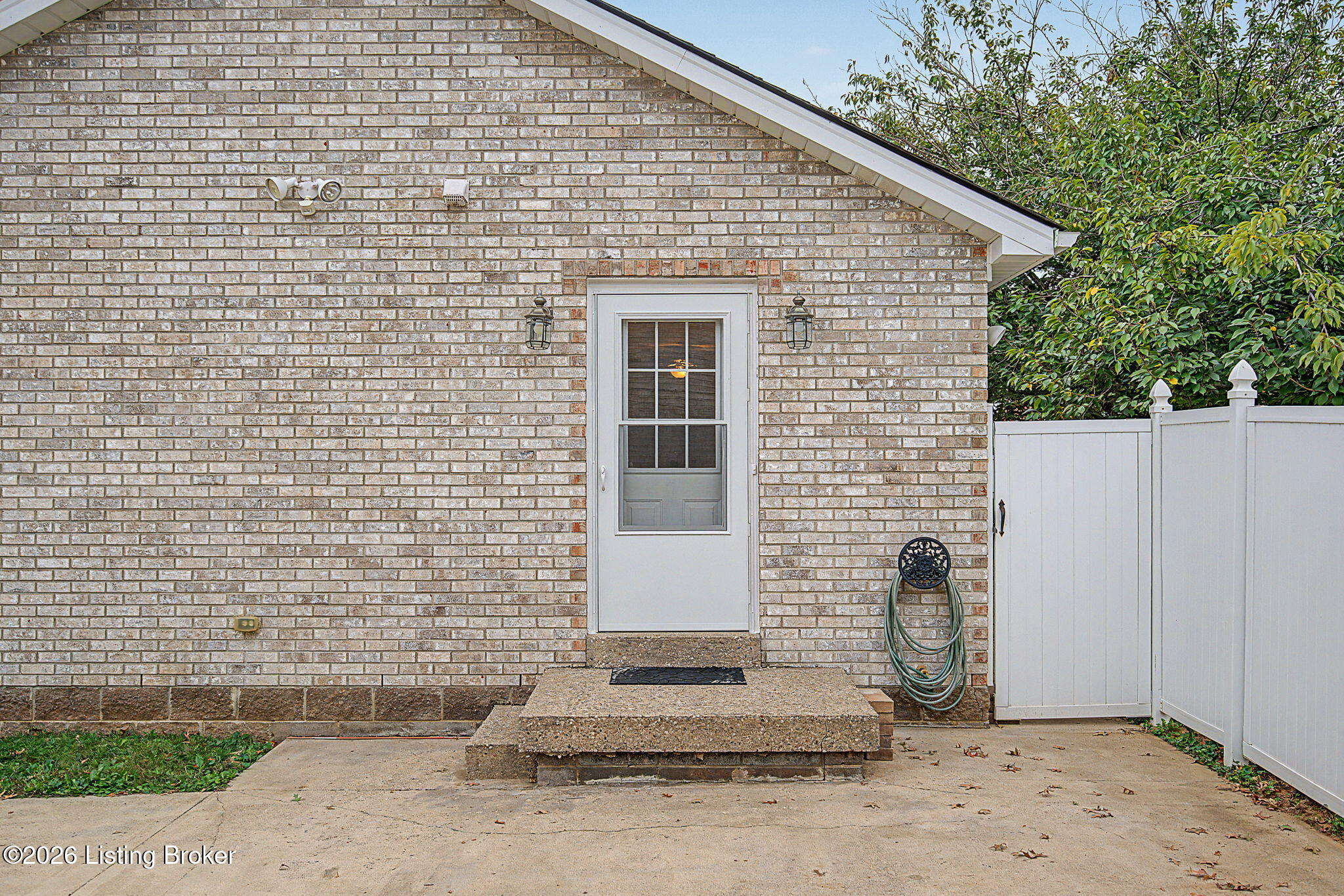 249 Forest Ridge Dr Property Photo 7
