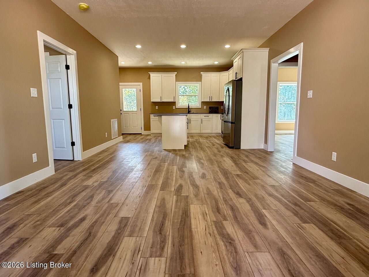 5803 Saint Paul Rd Property Photo 4