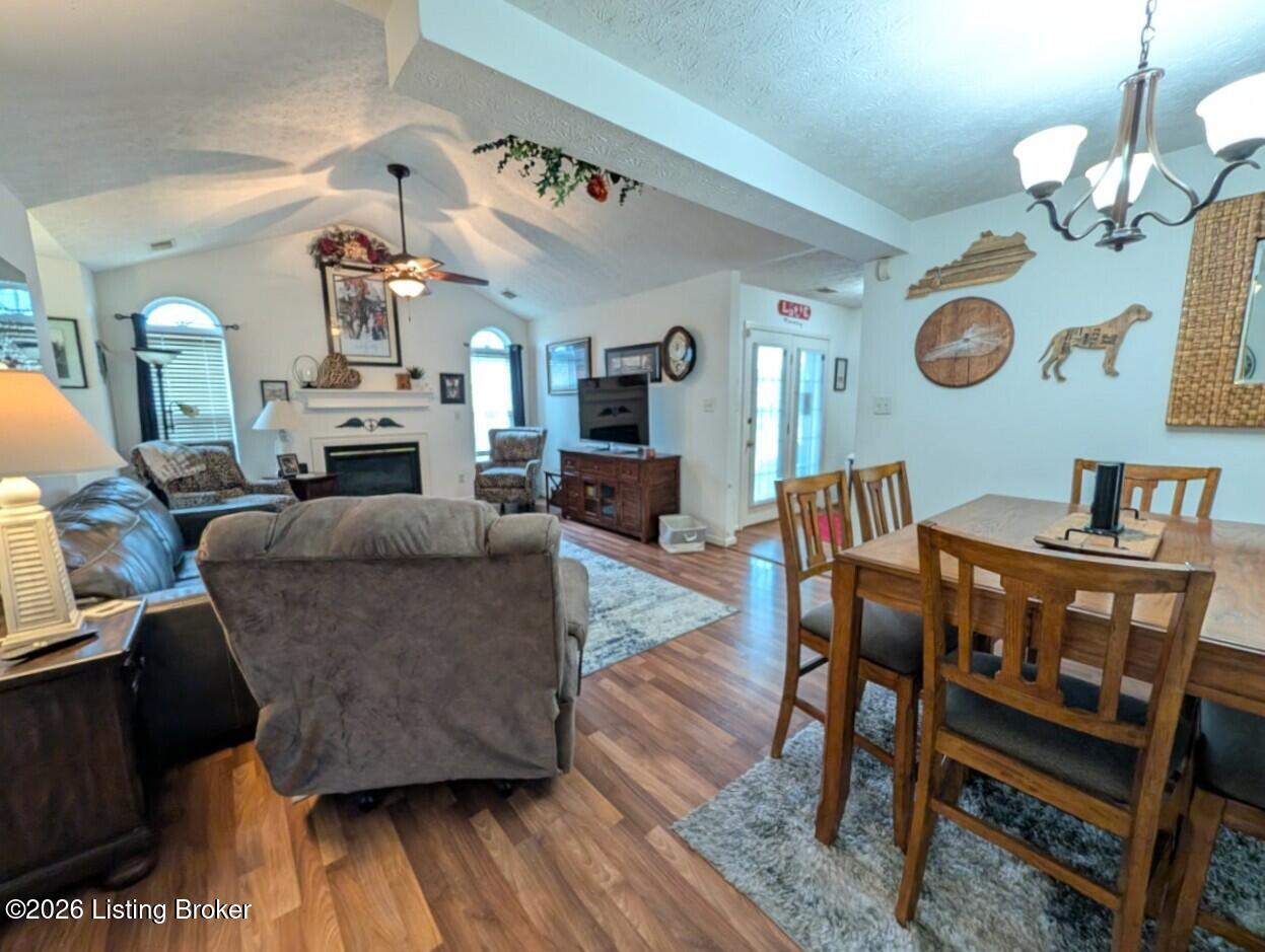 11405 Ridge Lake Dr Property Photo 10