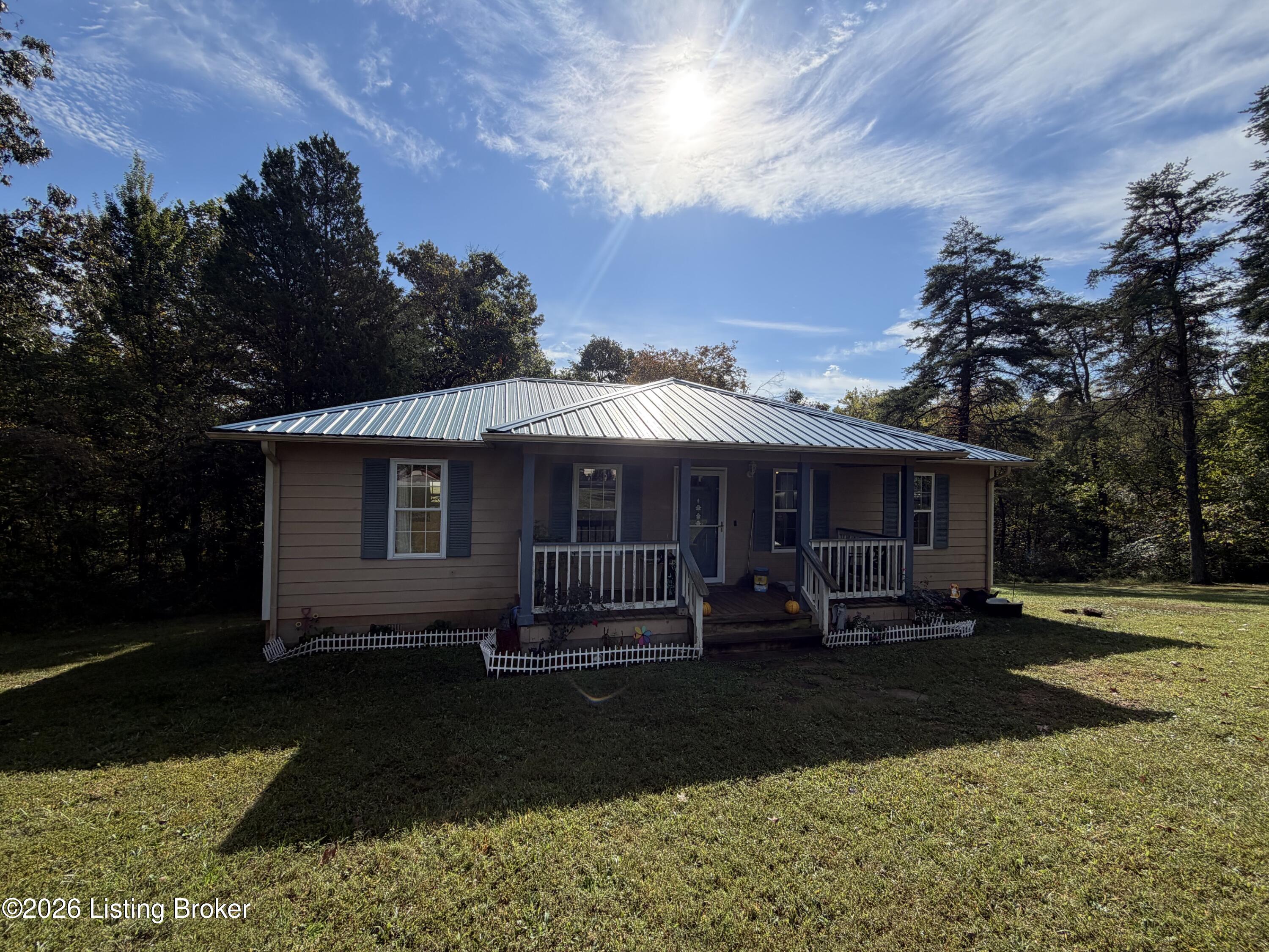 392 Cedar Glenn Ln Property Photo 1