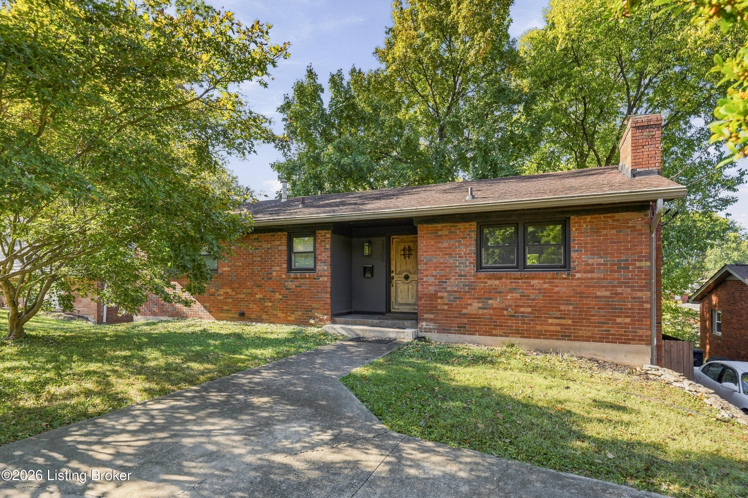3308 Breaux Dr Property Photo 1