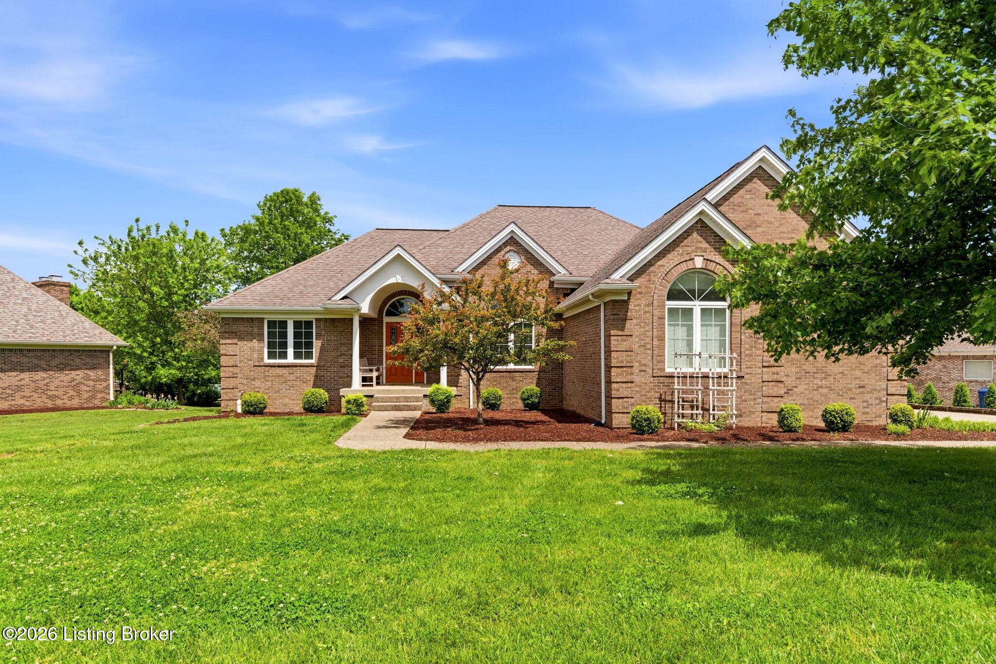 1513 Mahogany Run Dr Property Photo 2