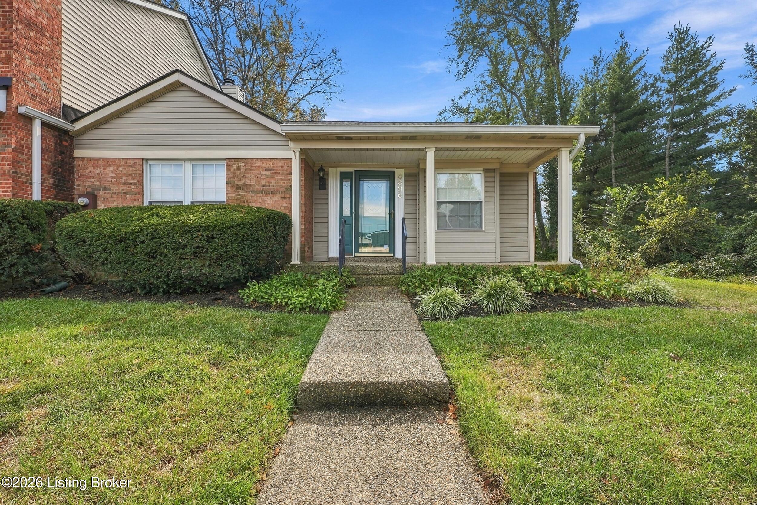 8606 Locust Ct Property Photo 1