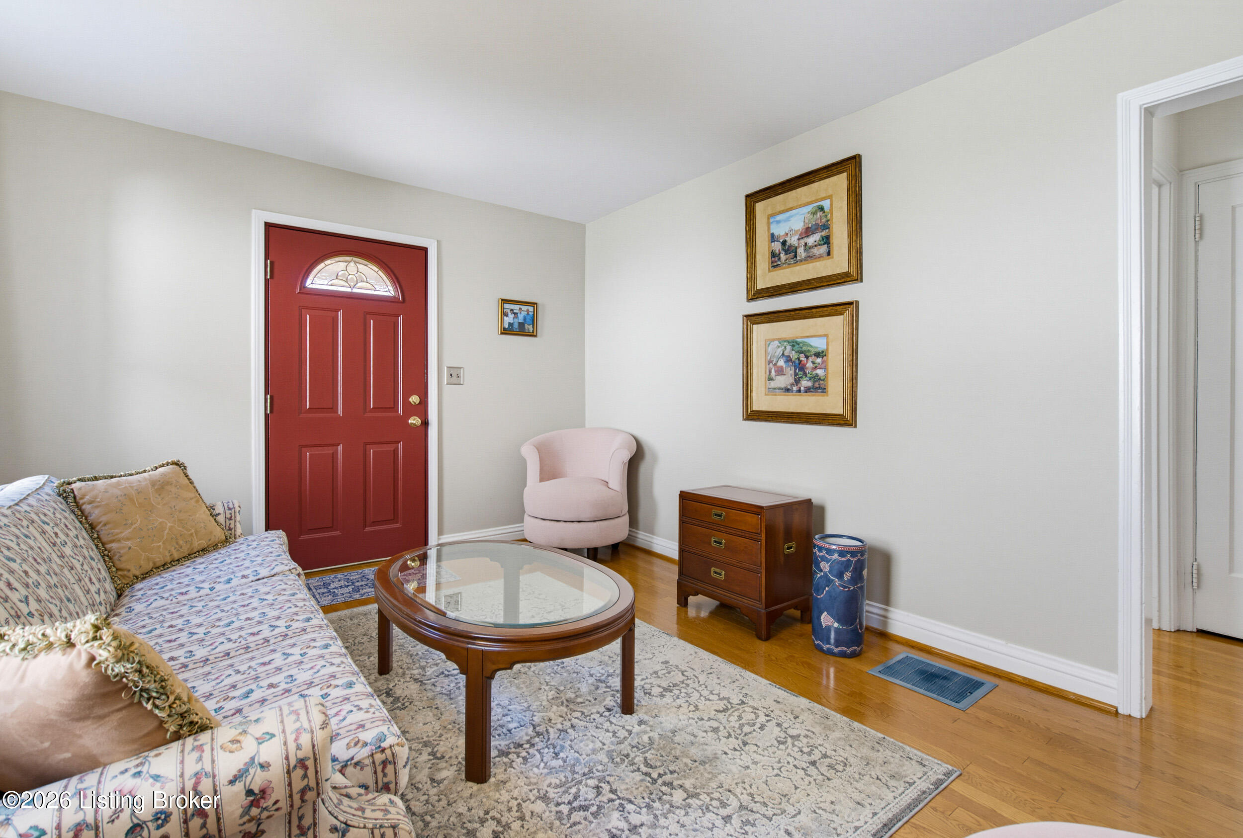 206 Colonial Dr Property Photo 12