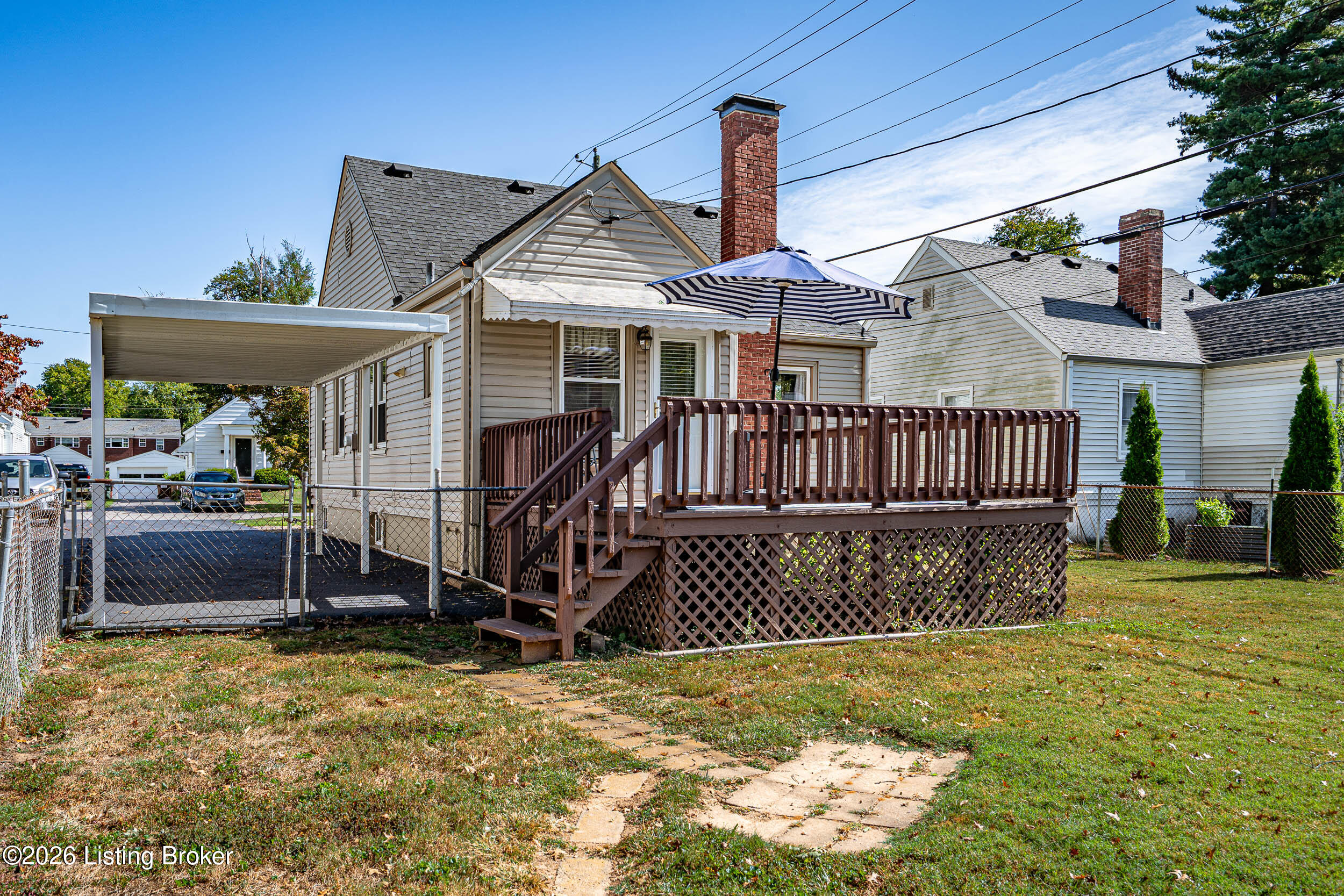 206 Colonial Dr Property Photo 40