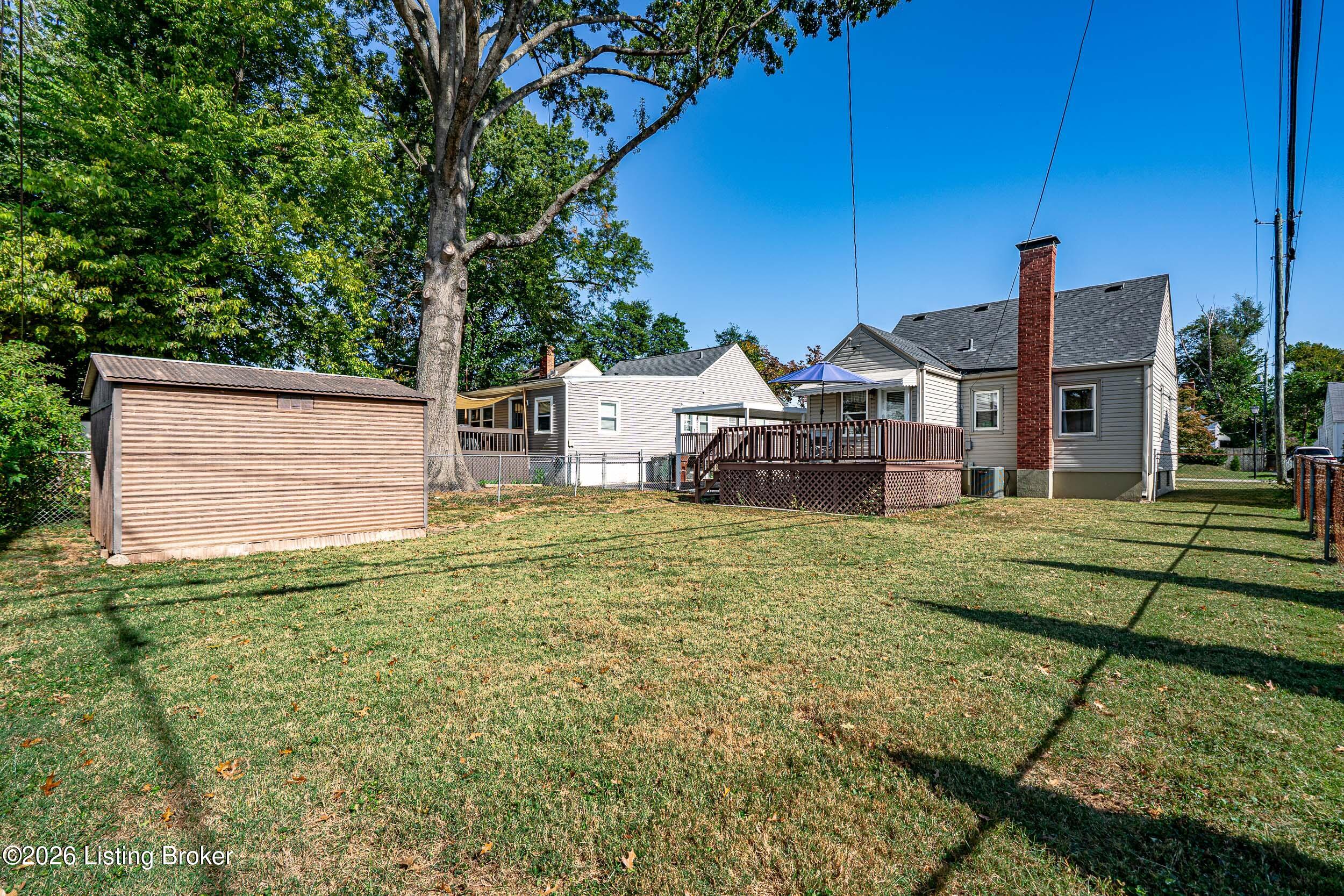 206 Colonial Dr Property Photo 44